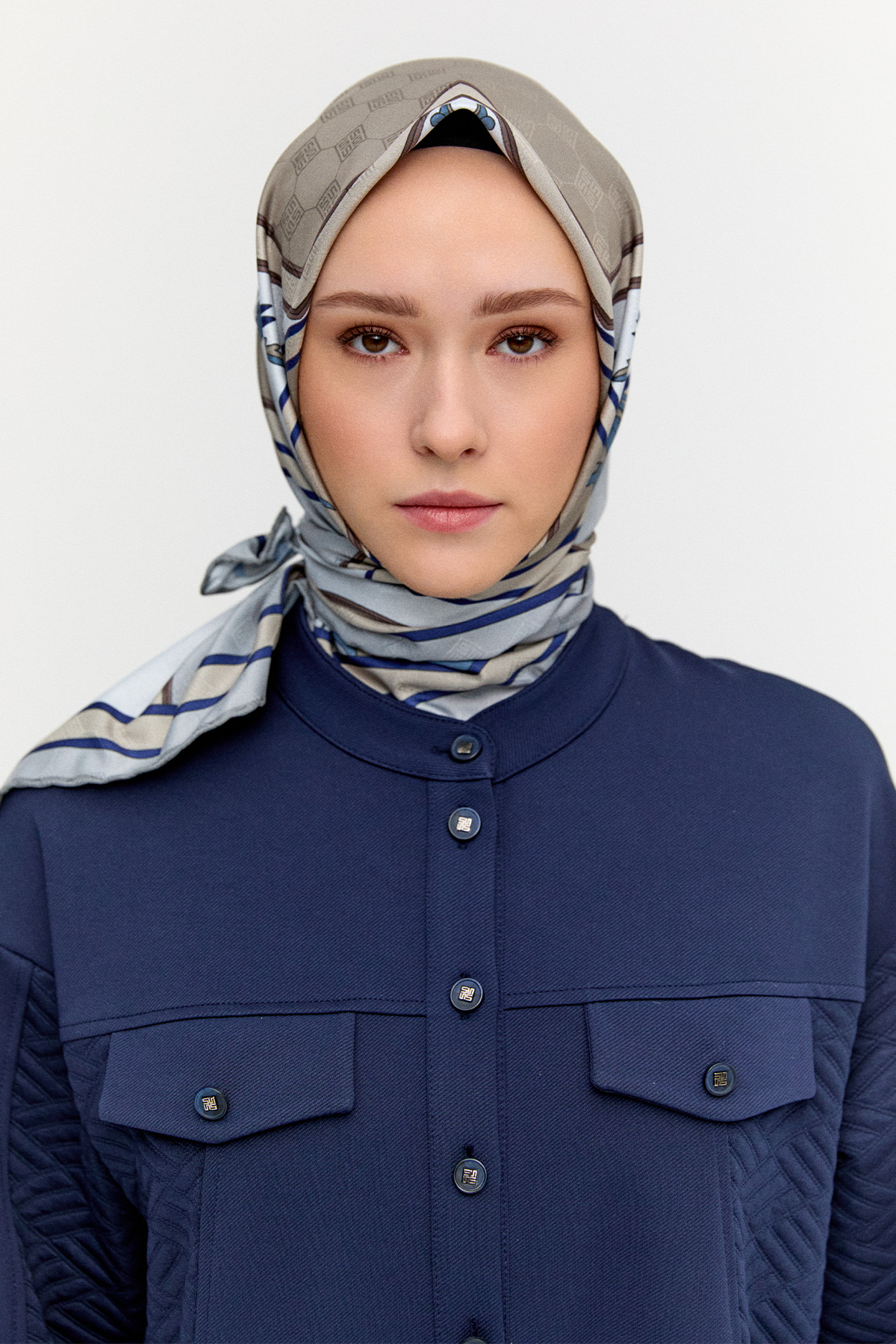 Geometrik Motifli Eşarp, Tesettür Giyim