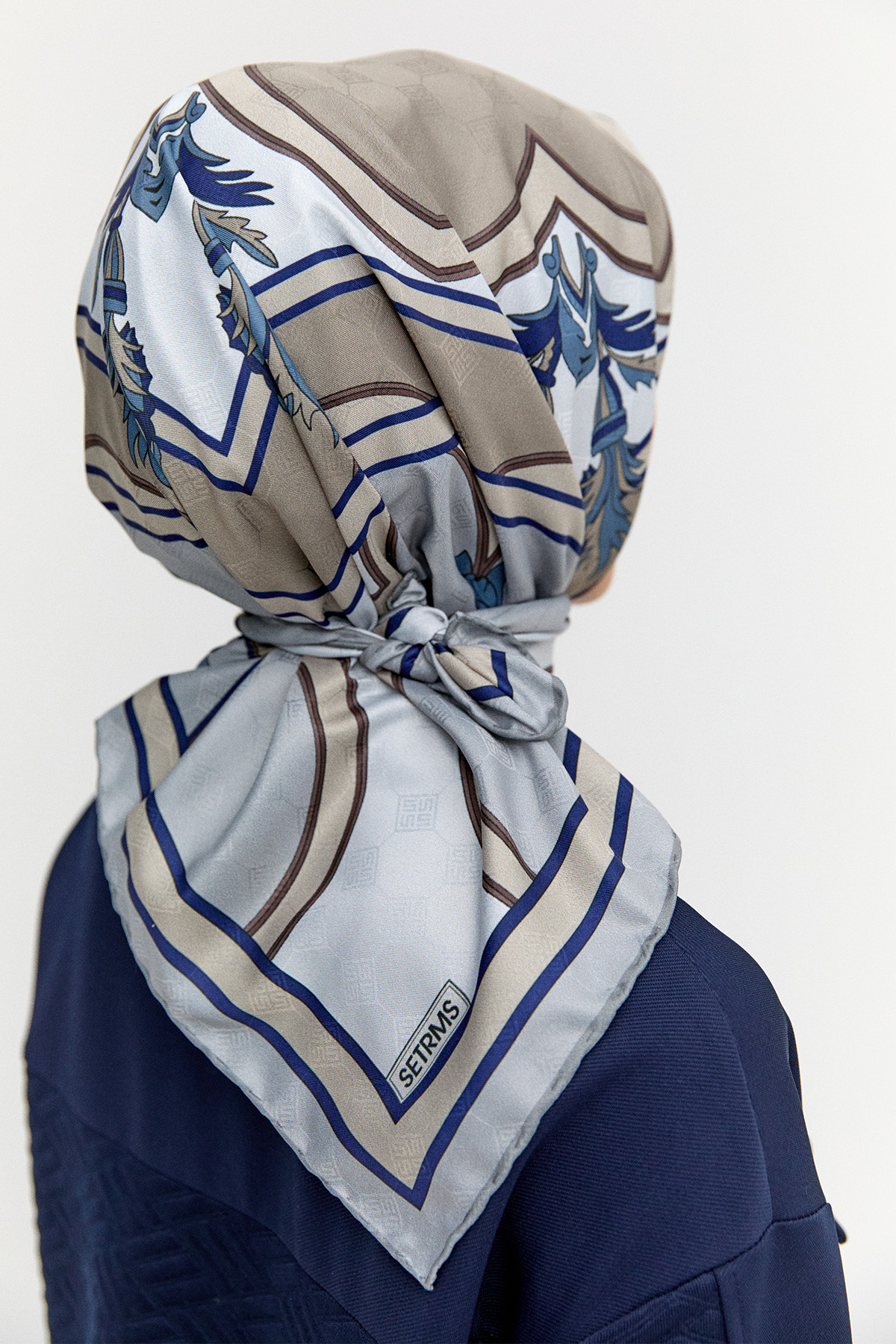 Geometrik Motifli Eşarp, Tesettür Giyim