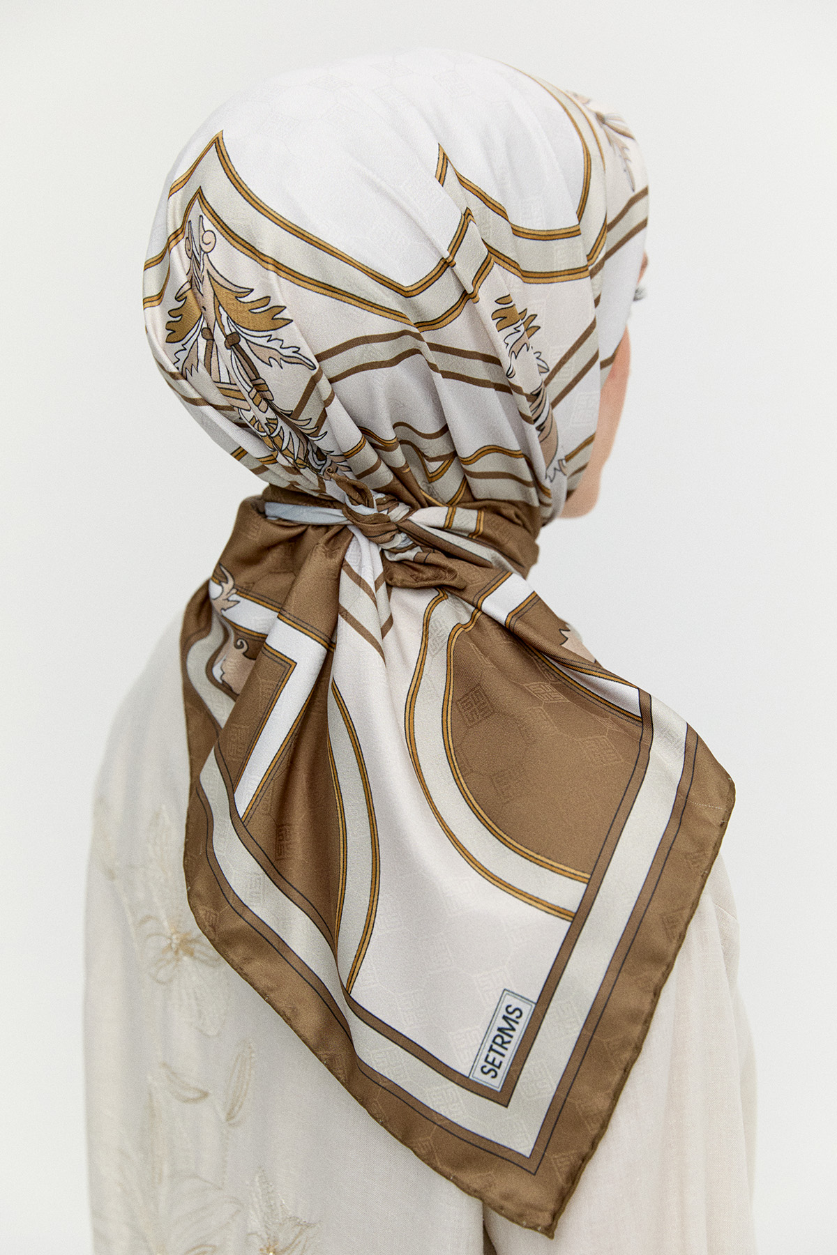 Geometrik Motifli Eşarp, Tesettür Giyim