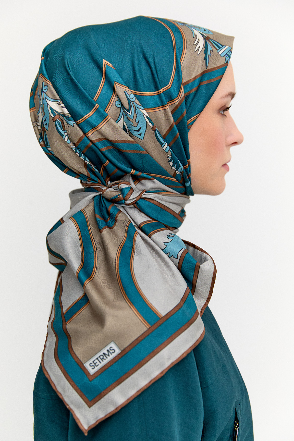 Geometrik Motifli Eşarp, Tesettür Giyim