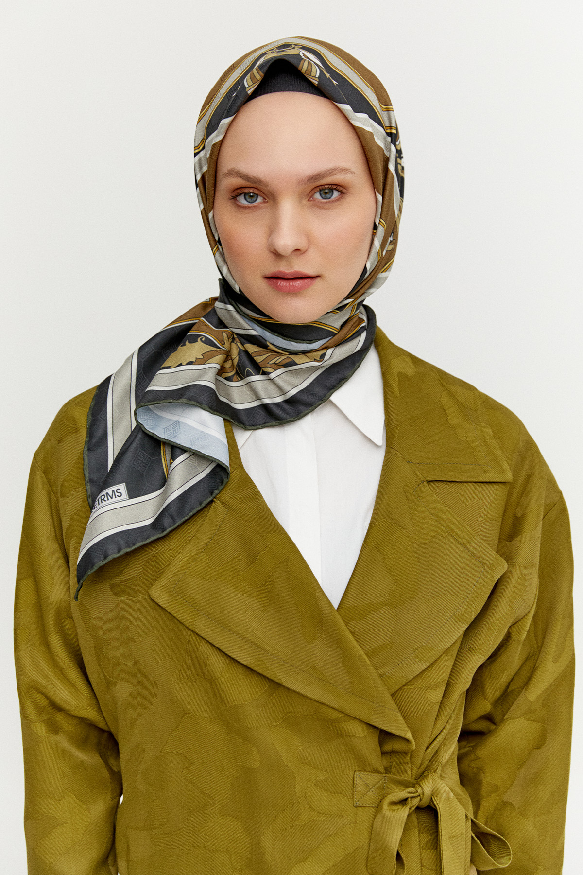 Geometrik Motifli Eşarp, Tesettür Giyim