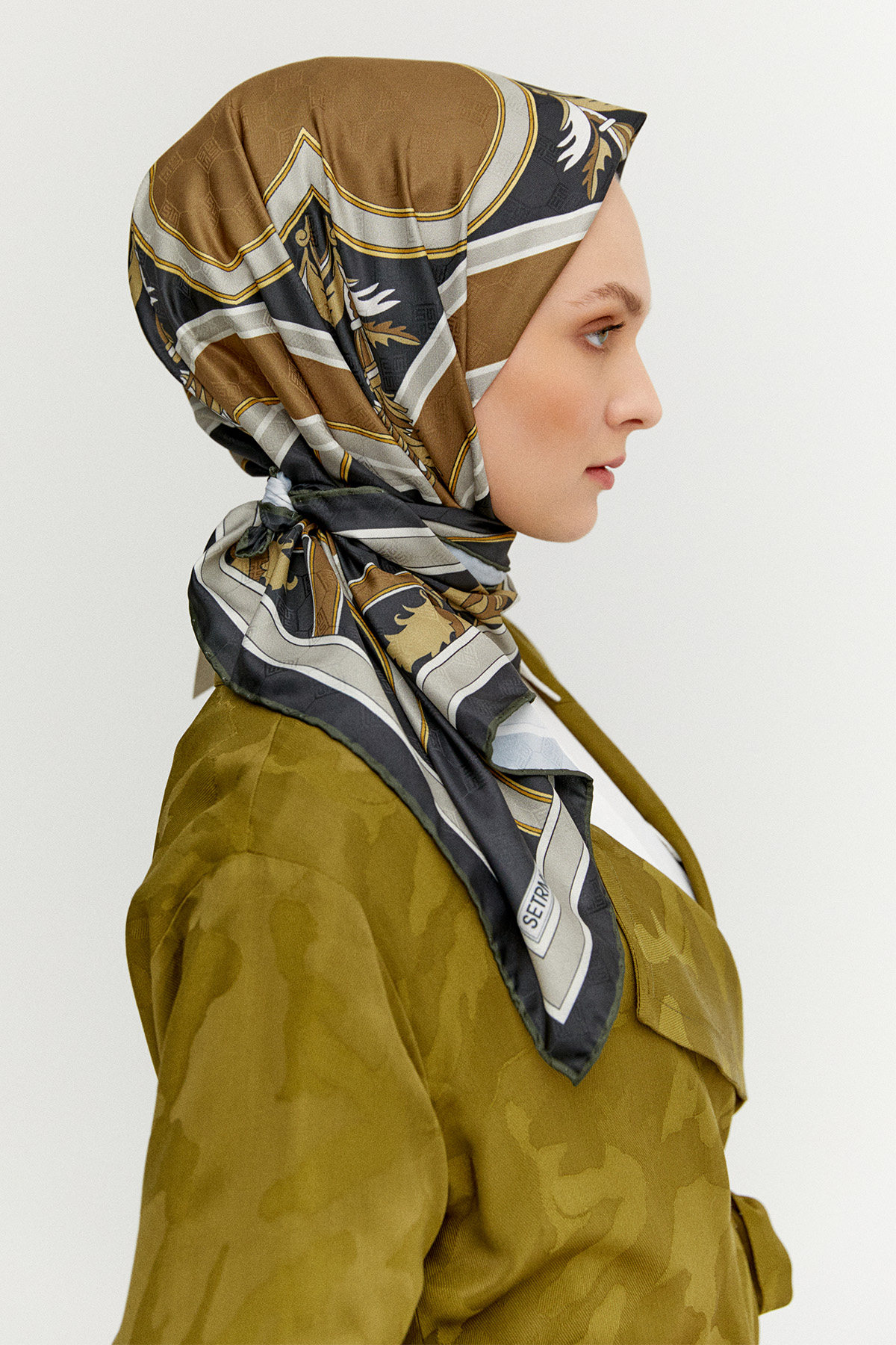 Geometrik Motifli Eşarp, Tesettür Giyim