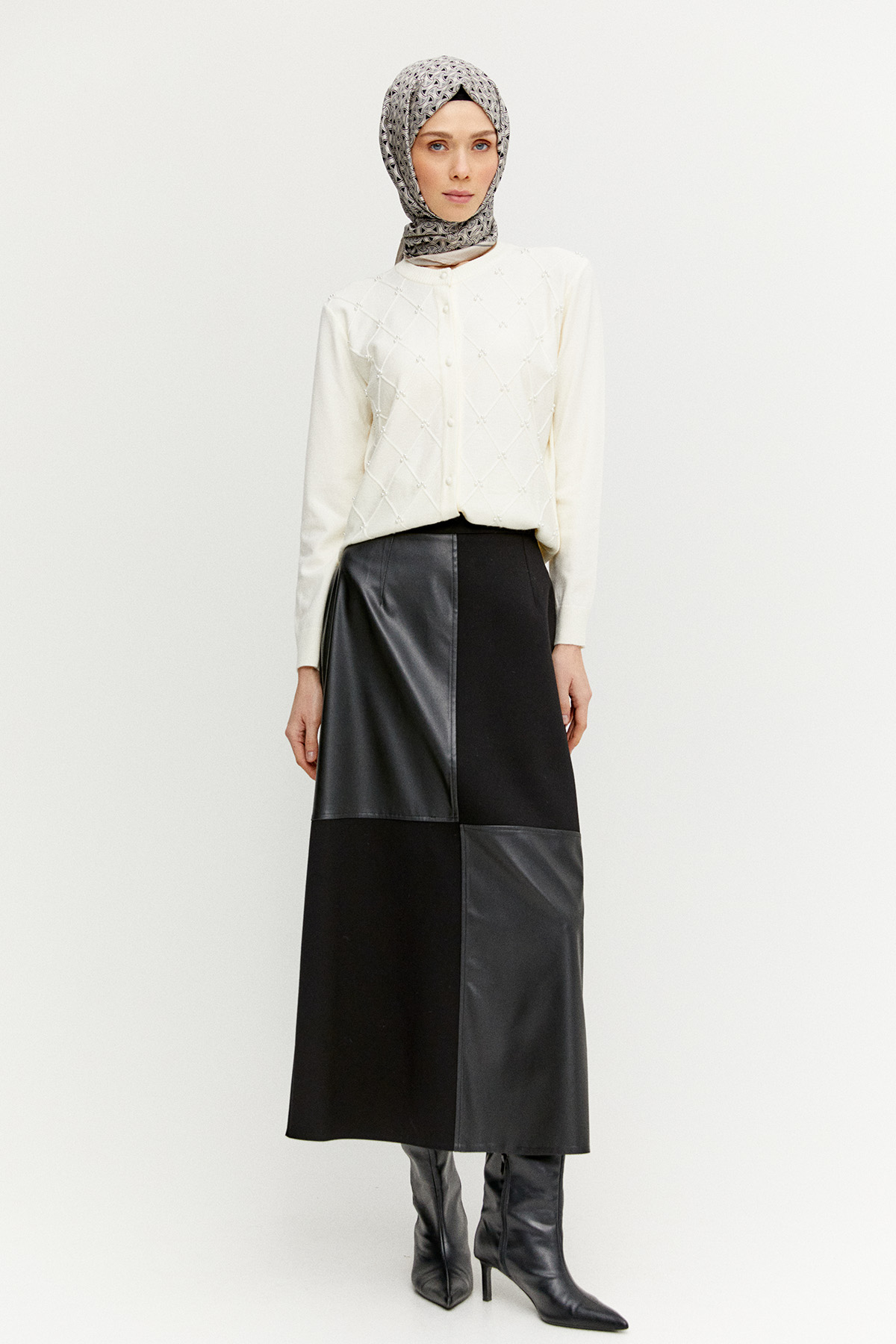 Suni Deri Parçalı A Kesim Etek