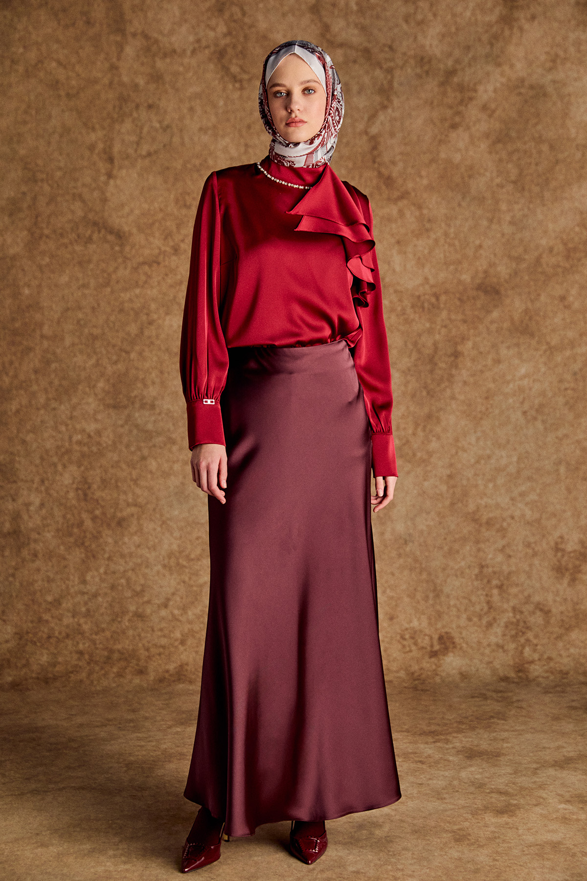 Volanlı Saten Kısa Gömlek