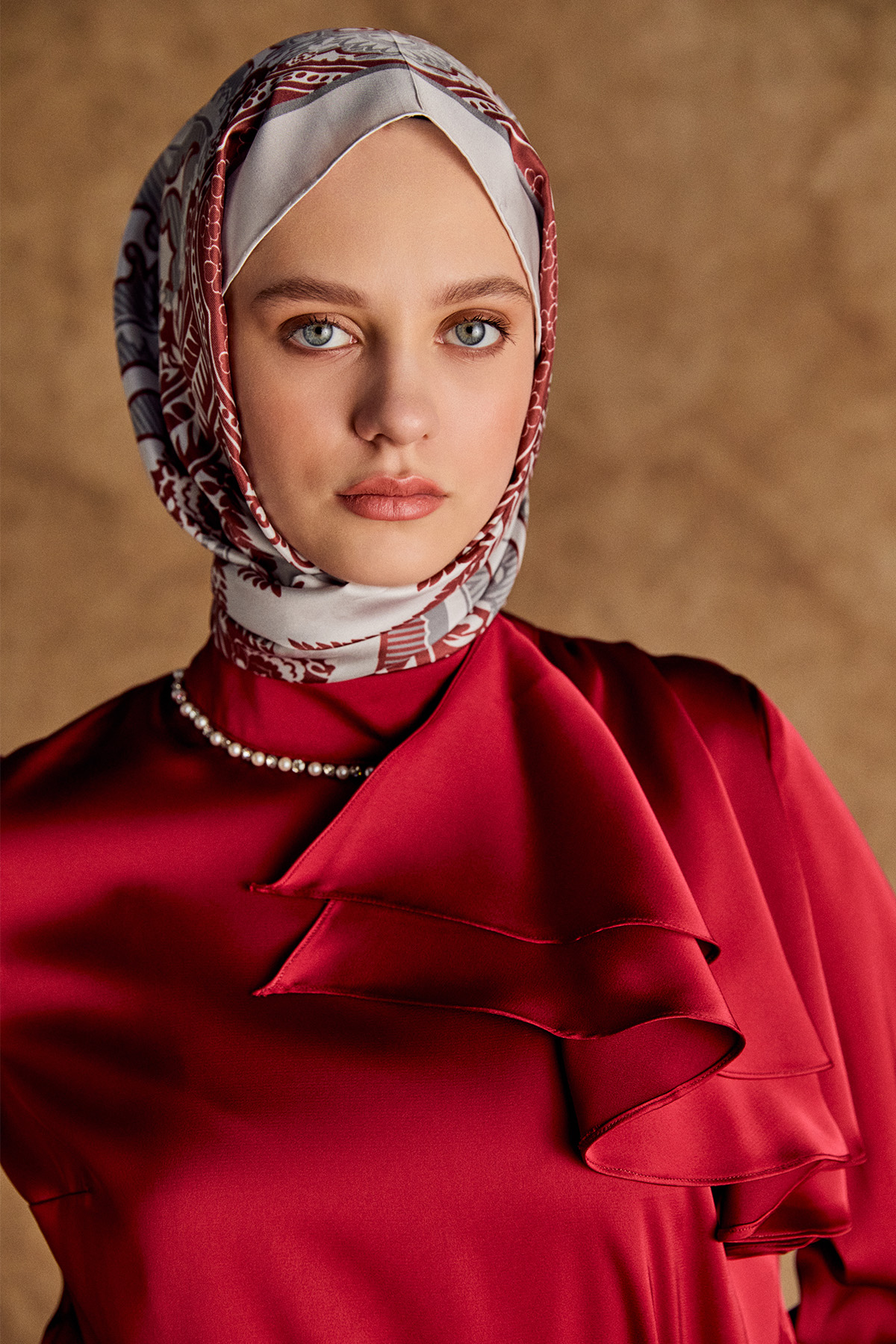 Volanlı Saten Kısa Gömlek