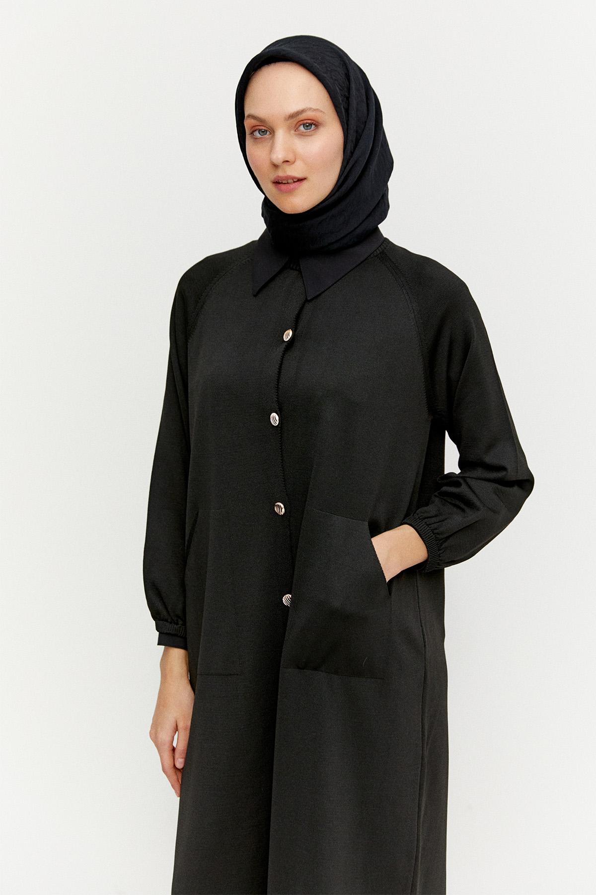 Lastik Manşetli Uzun Triko Hırka