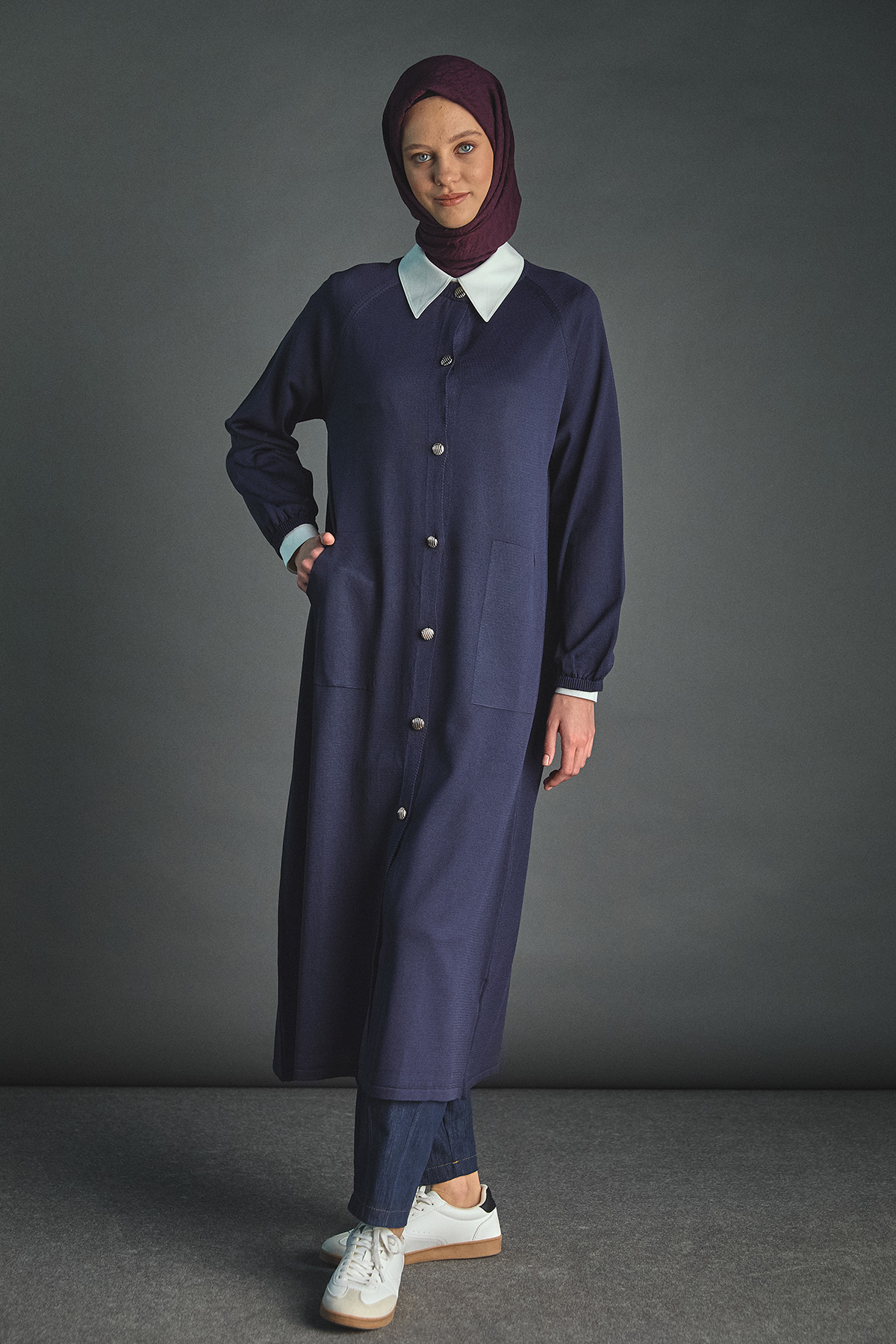 Lastik Manşetli Uzun Triko Hırka