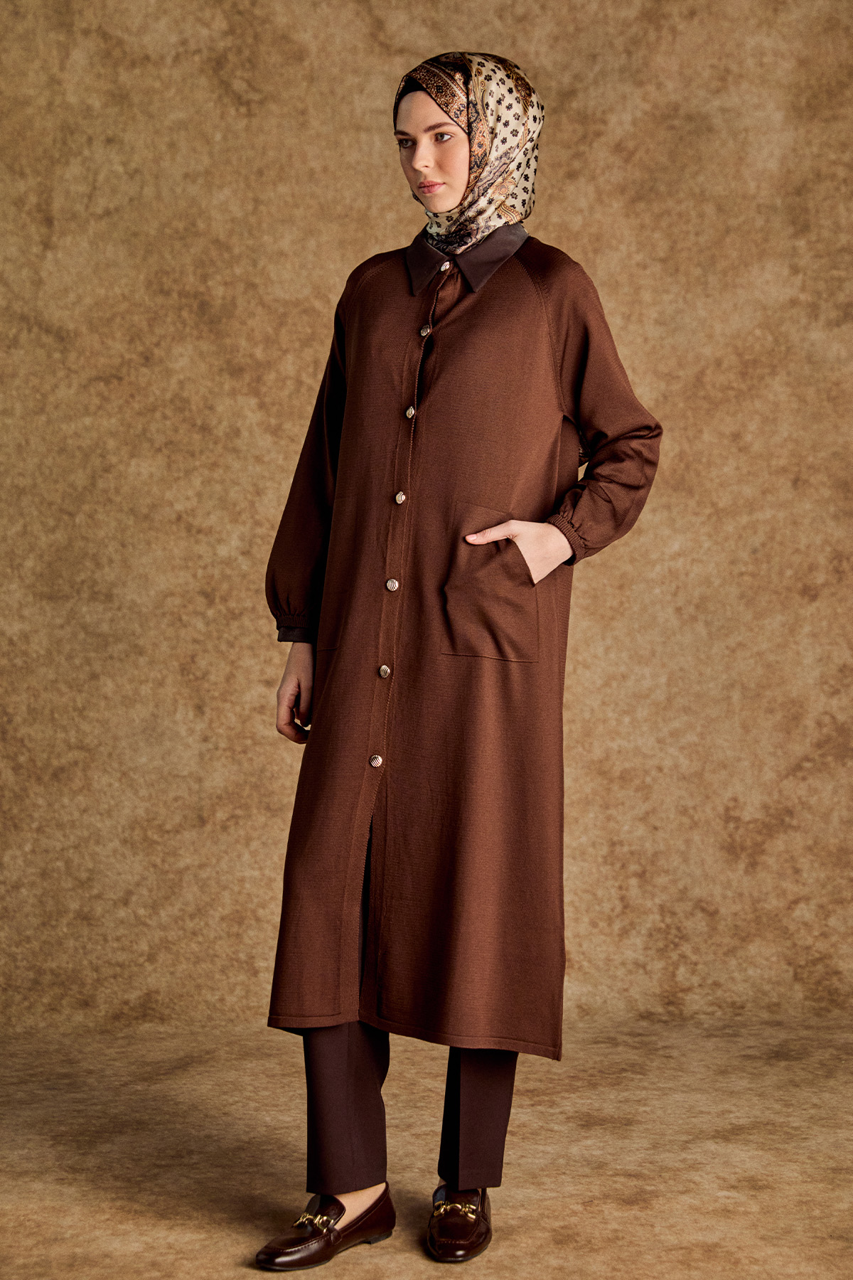 Lastik Manşetli Uzun Triko Hırka