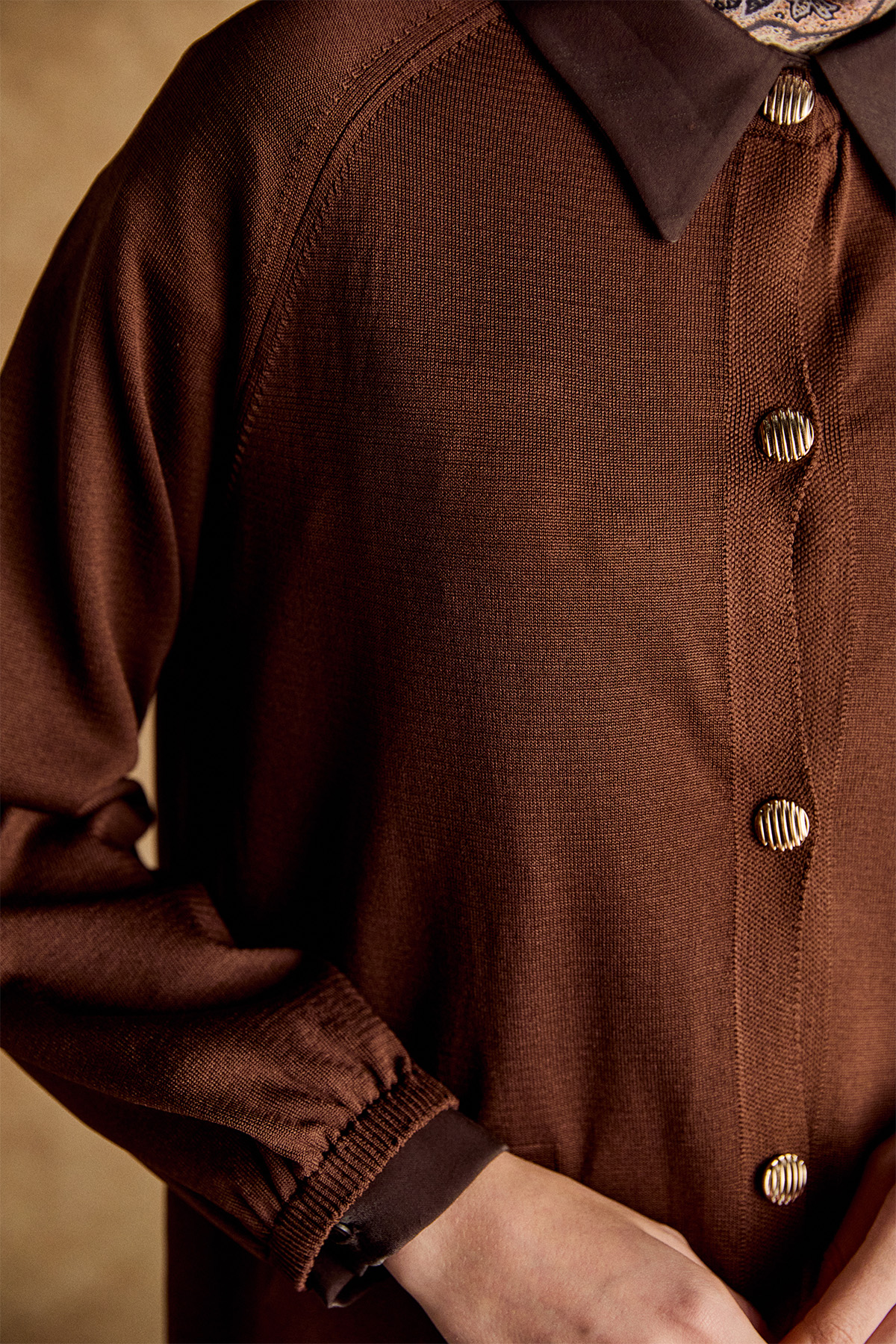 Lastik Manşetli Uzun Triko Hırka