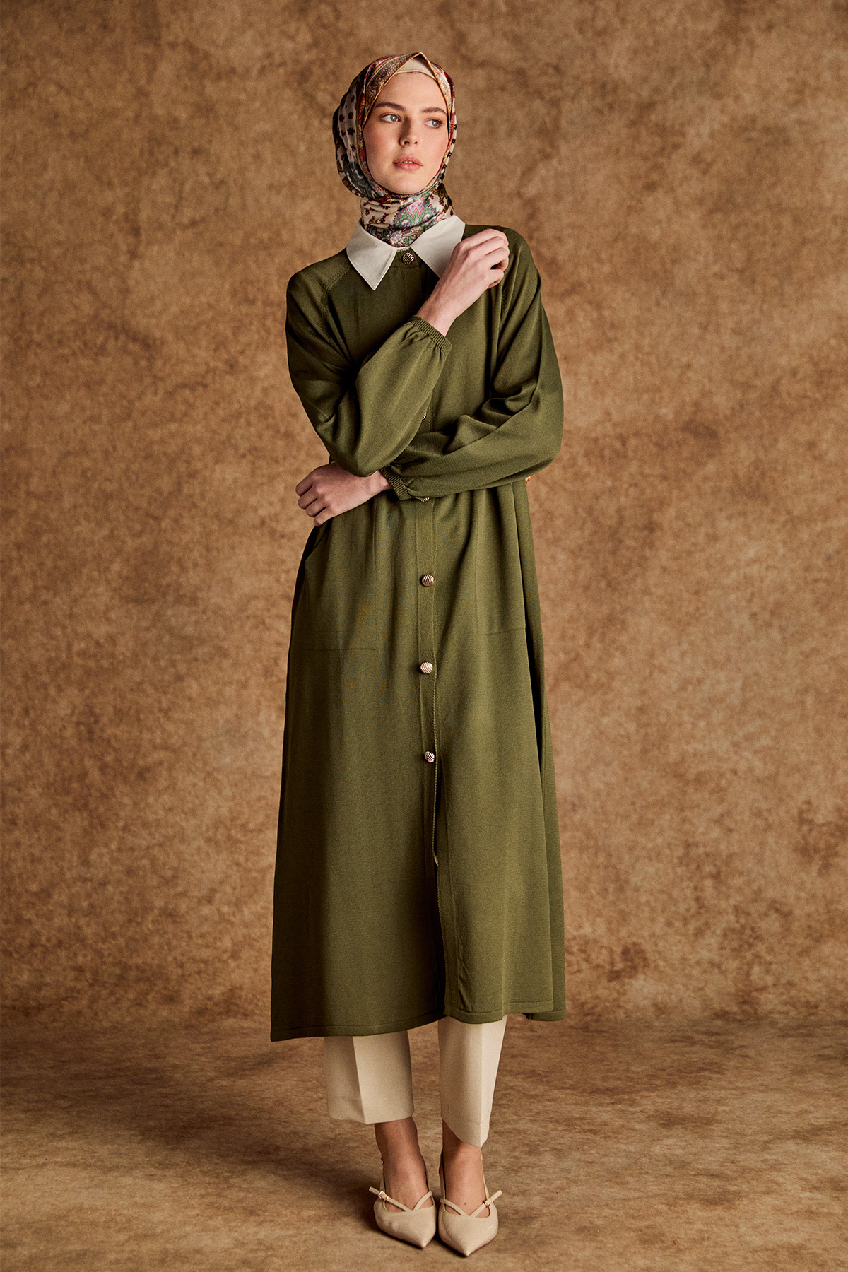 Lastik Manşetli Uzun Triko Hırka