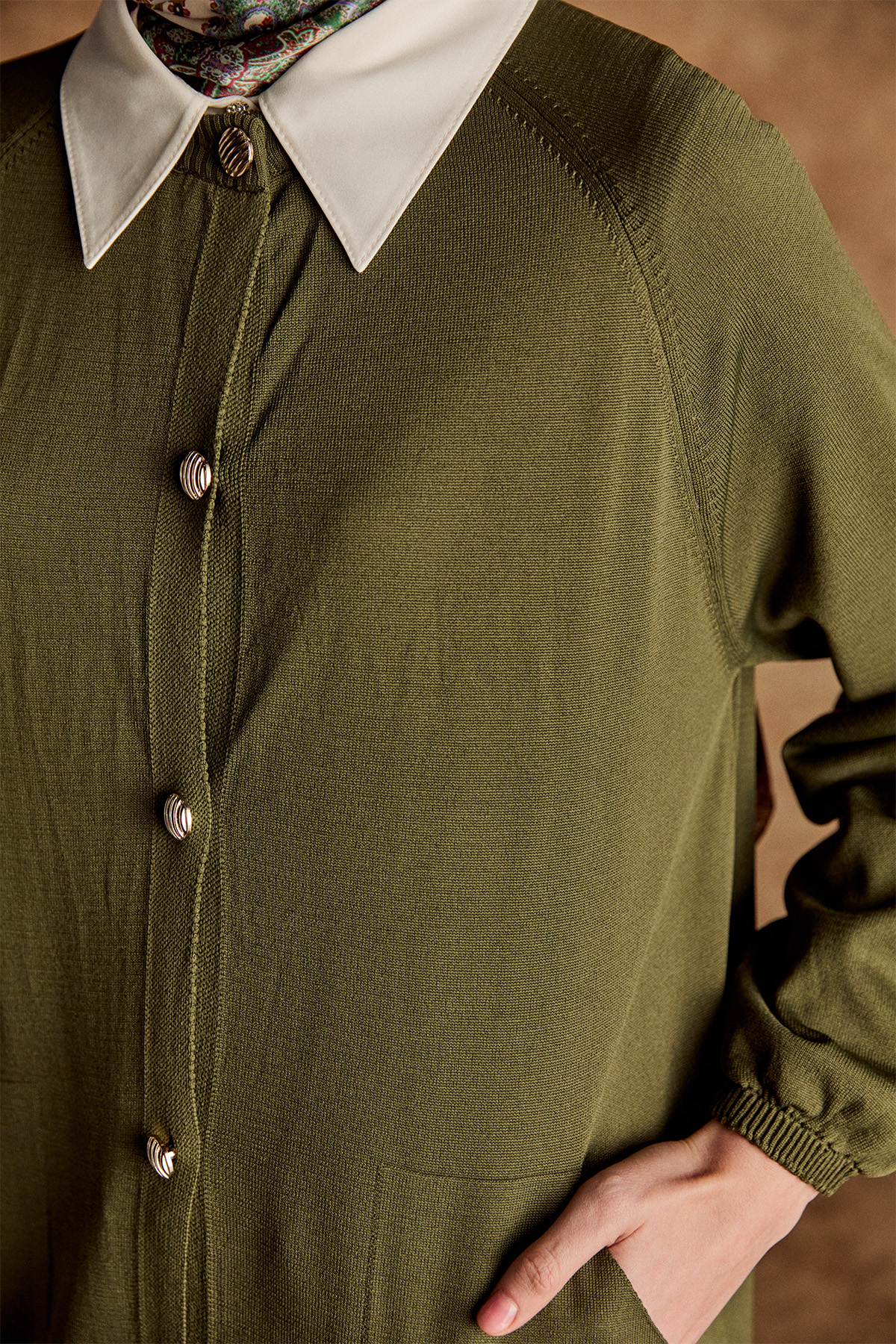 Lastik Manşetli Uzun Triko Hırka