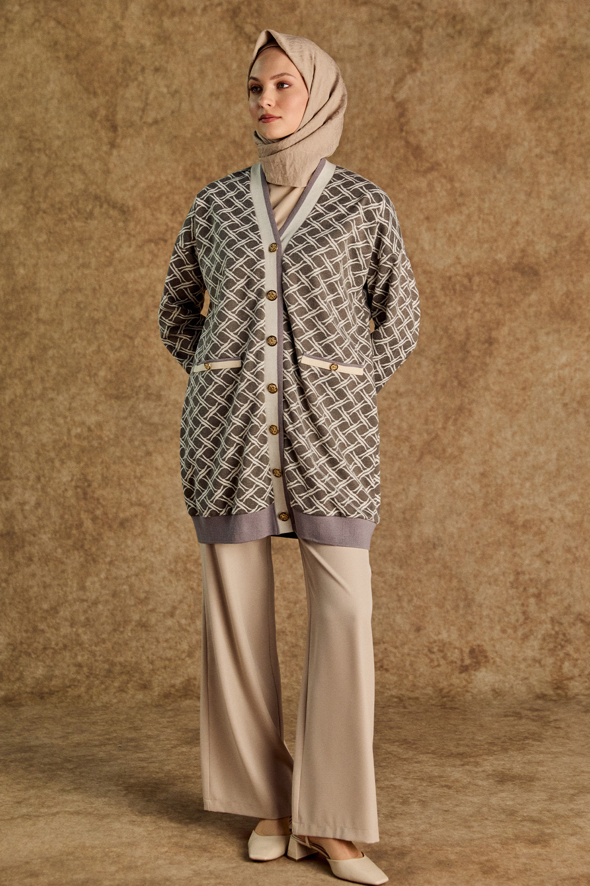 Desenli Ribana Detaylı V Yaka Triko Hırka