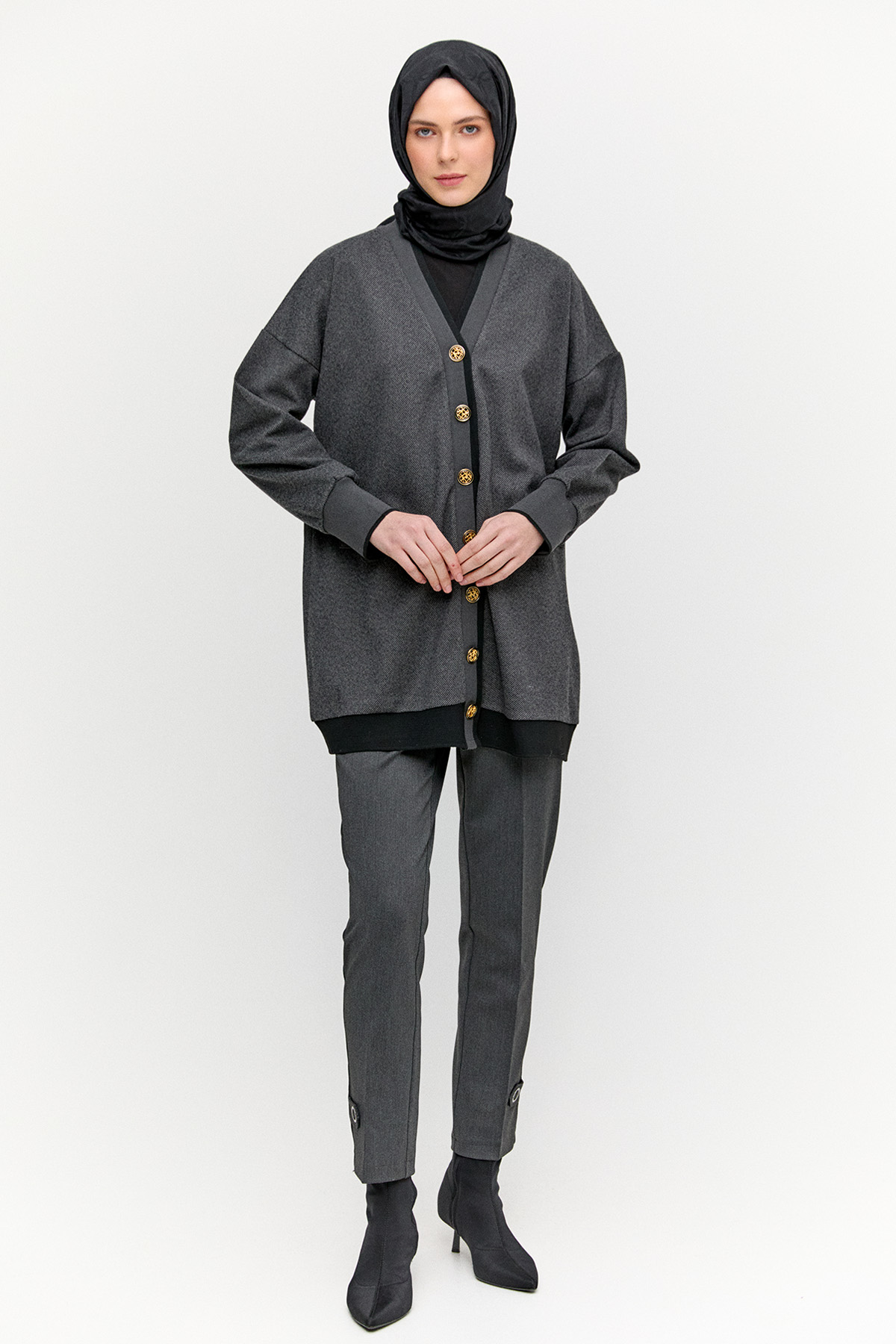 Düğme Detaylı Ribanalı Hırka, Tesettür Giyim