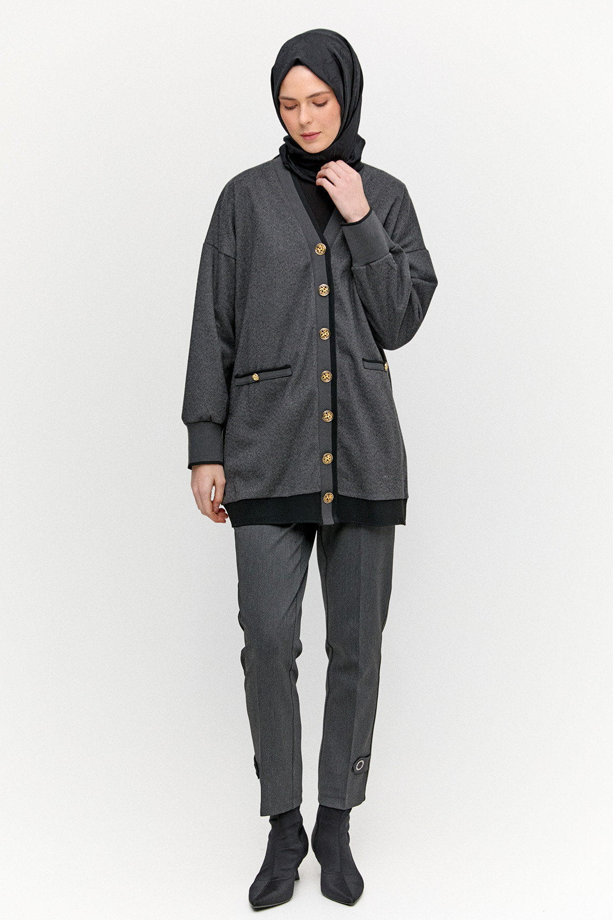 Düğme Detaylı Ribanalı Hırka, Tesettür Giyim