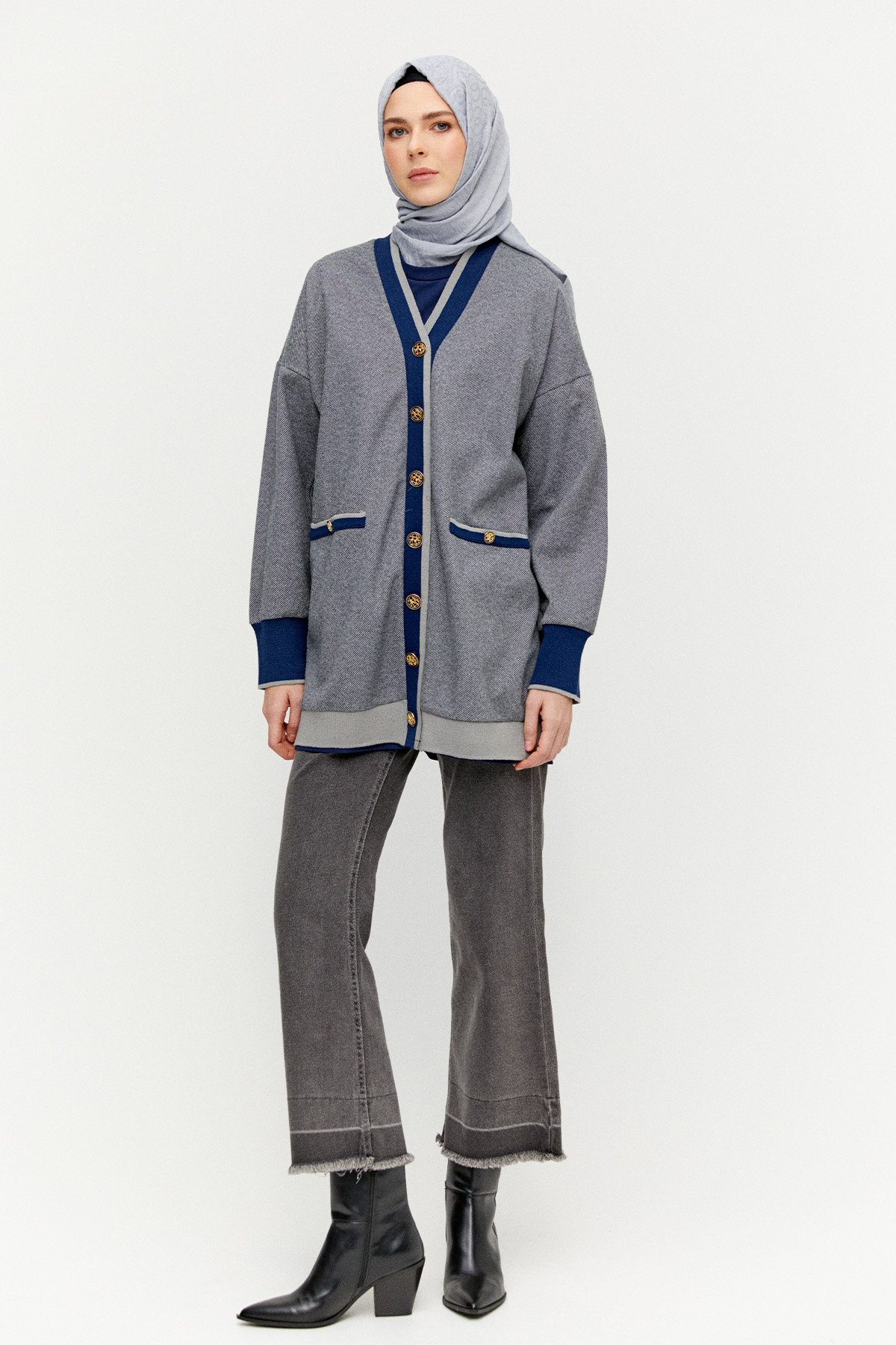 Düğme Detaylı Ribanalı Hırka