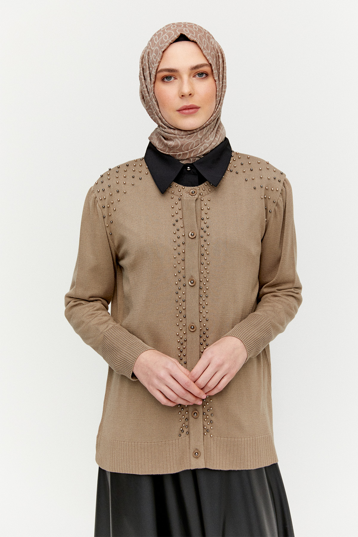 İncili Triko Hırka