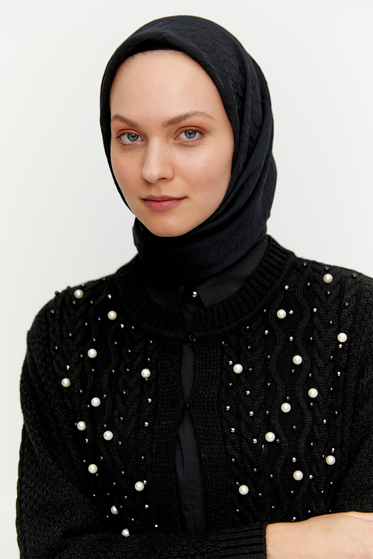 Taş ve İnci Detaylı Uzun Hırka