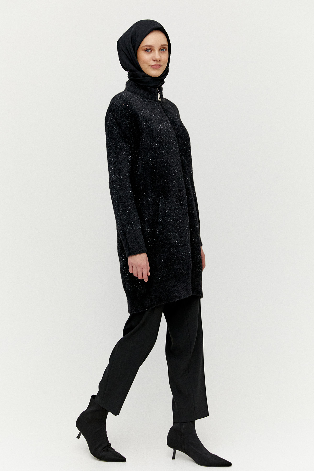 Sim Detaylı Ribanalı Triko Hırka