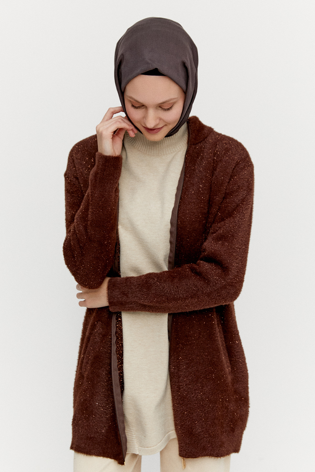 Sim Detaylı Ribanalı Triko Hırka