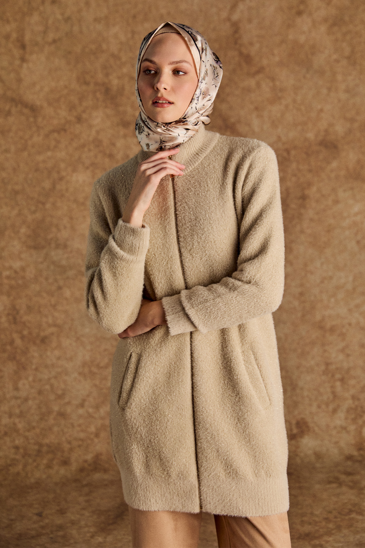 Sim Detaylı Ribanalı Triko Hırka