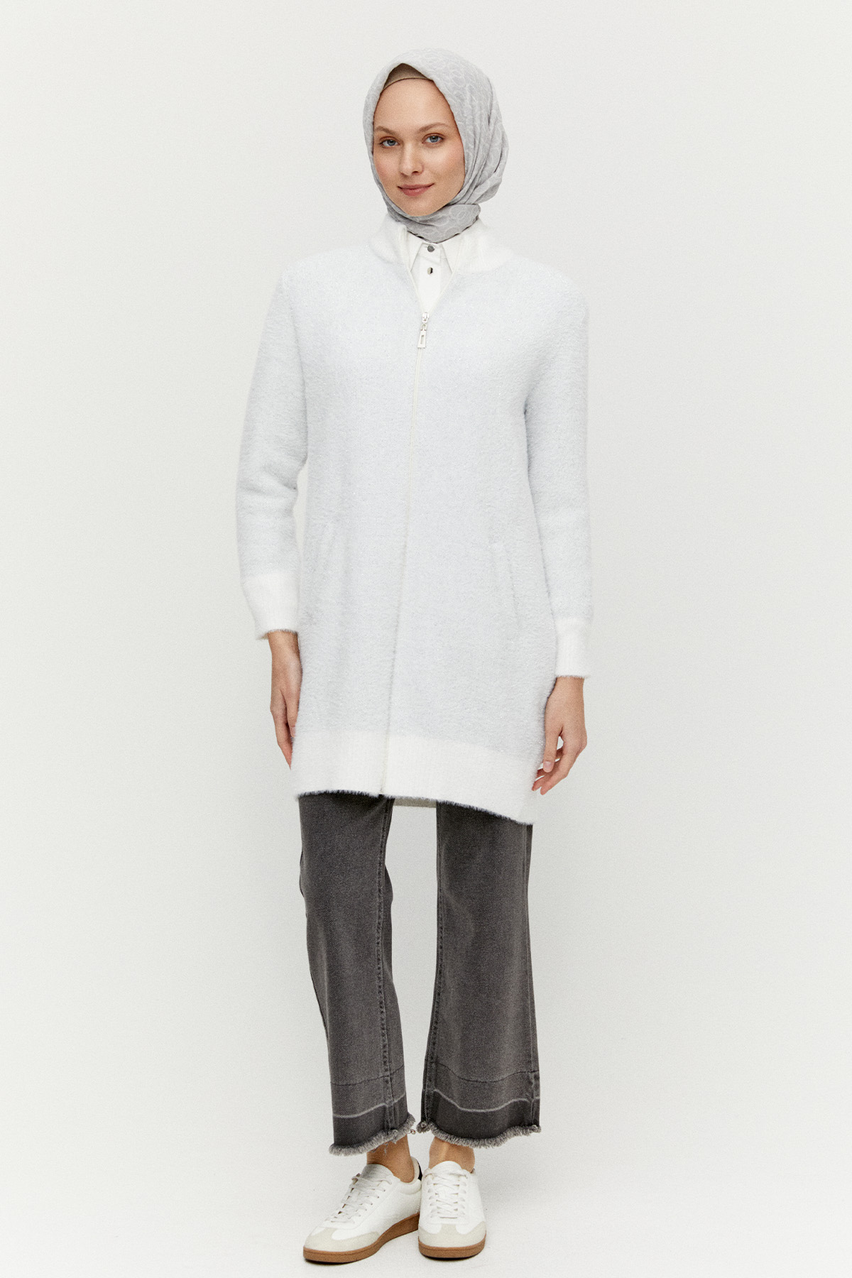 Sim Detaylı Ribanalı Triko Hırka