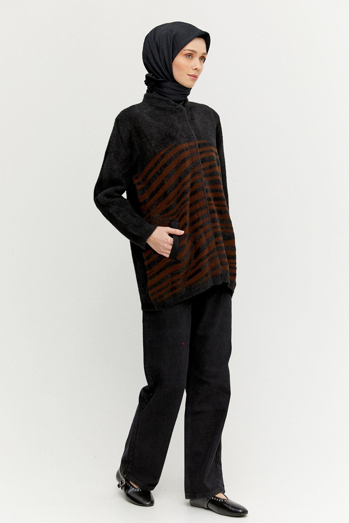 Zebra Desenli Çıt Kopçalı Triko Hırka, Tesettür Giyim