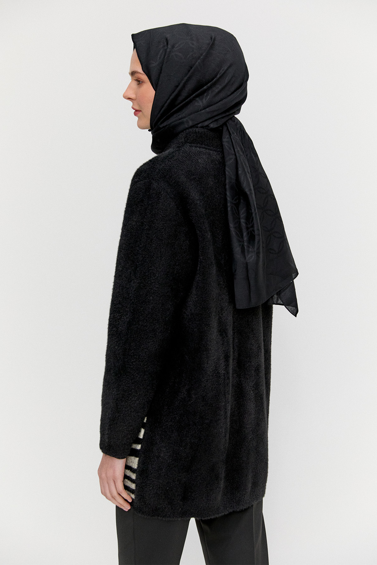 Zebra Desenli Çıt Kopçalı Triko Hırka, Tesettür Giyim