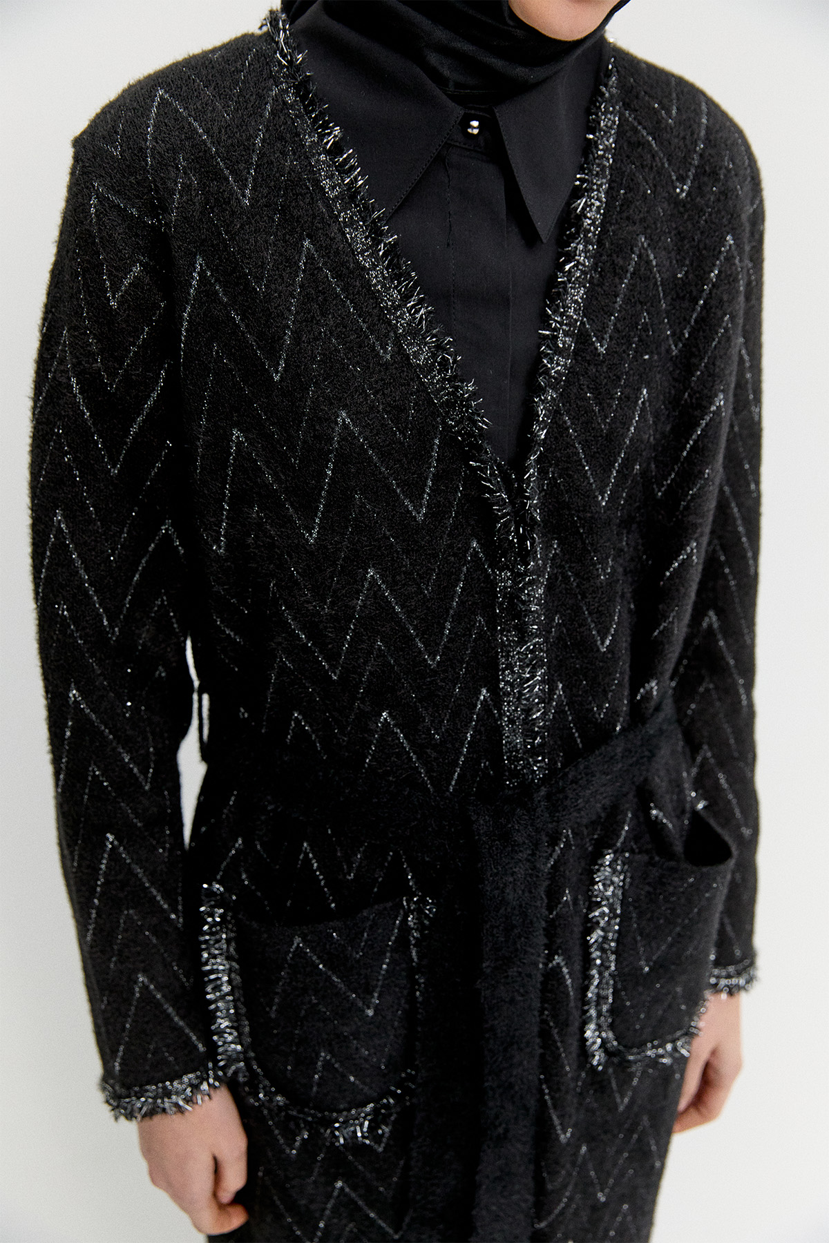 Simli Zikzak Desenli Kuşaklı Triko Hırka, Tesettür Giyim