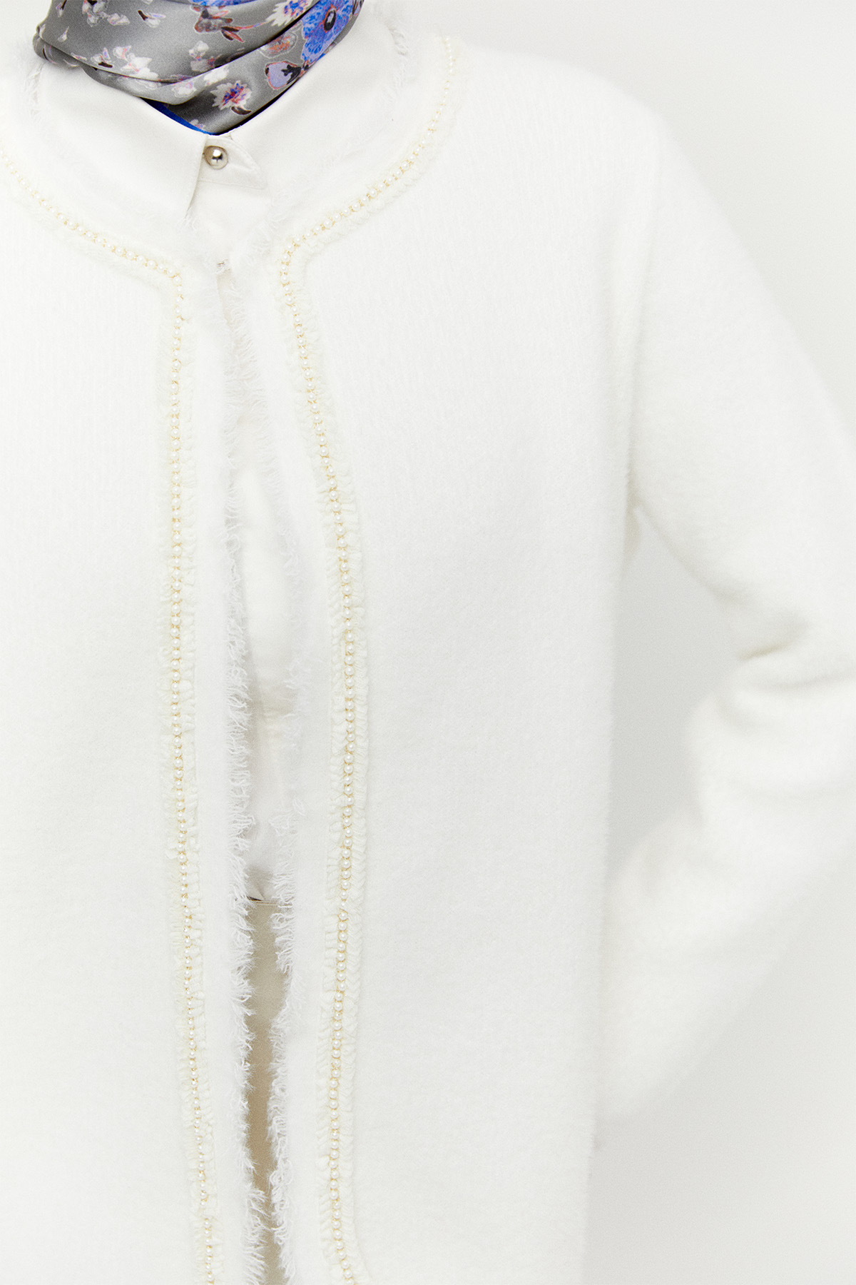 Taş Detaylı Kopçalı Triko Hırka