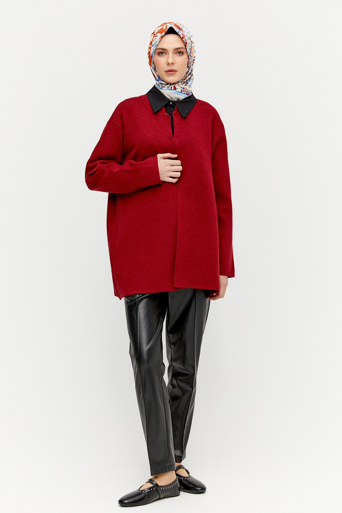 Agraf Kopçalı Baklava Desenli Triko Hırka