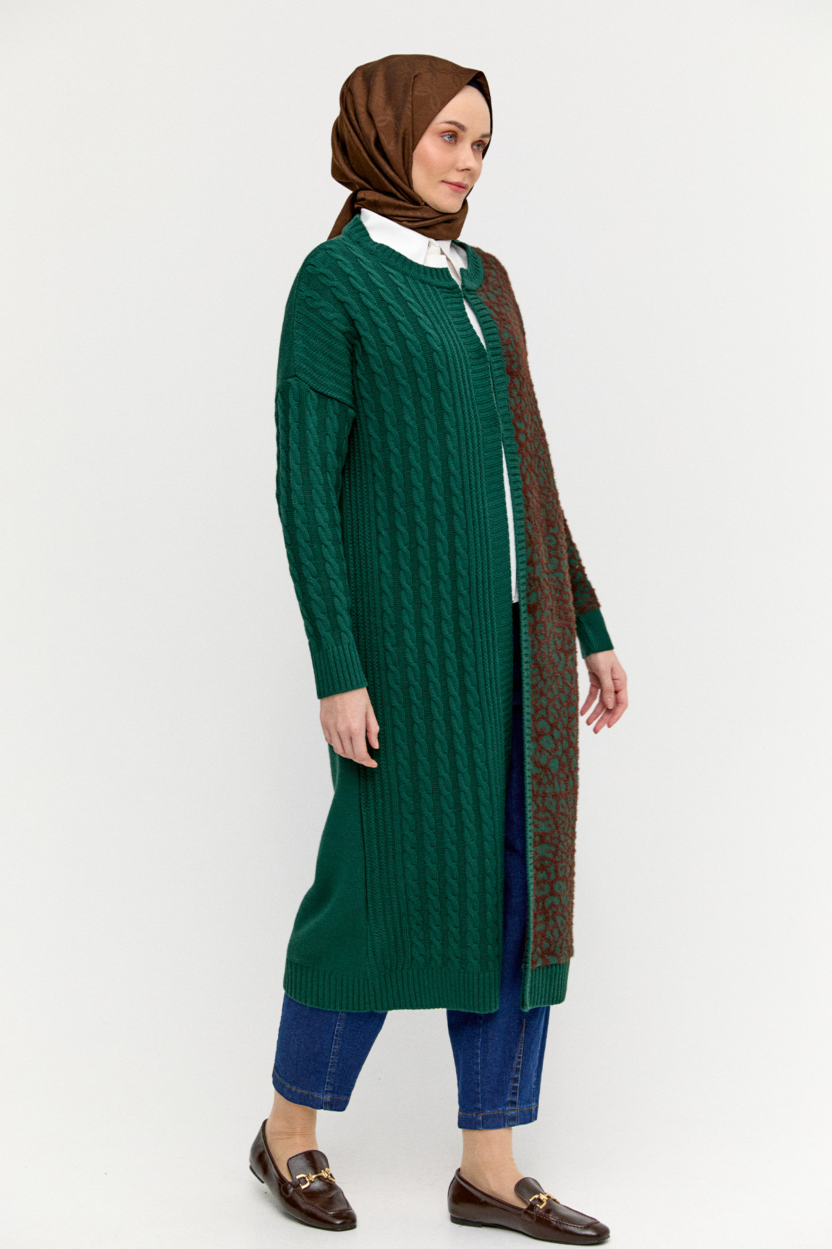 Leoparlı Kopçalı Uzun Triko Hırka, Tesettür Giyim