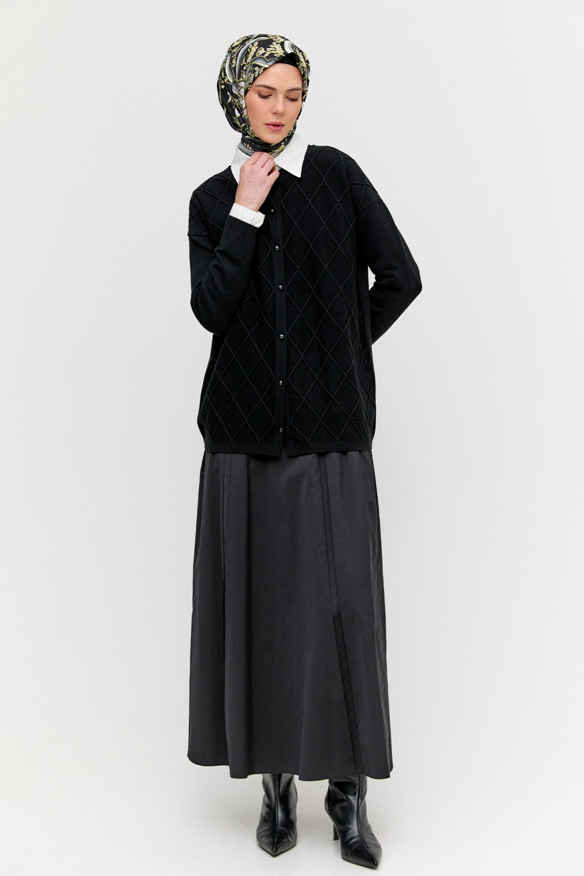 Baklava Desenli Triko Hırka, Tesettür Giyim