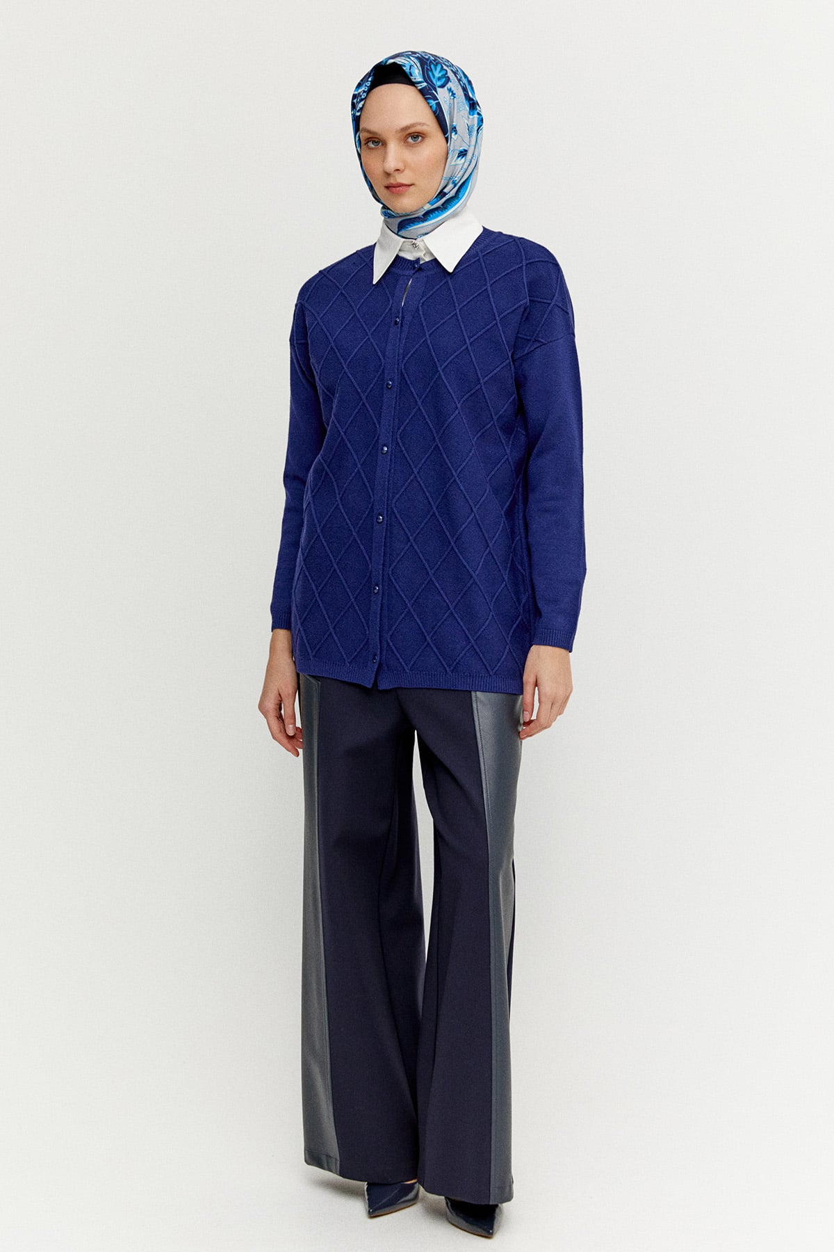 Baklava Desenli Triko Hırka, Tesettür Giyim