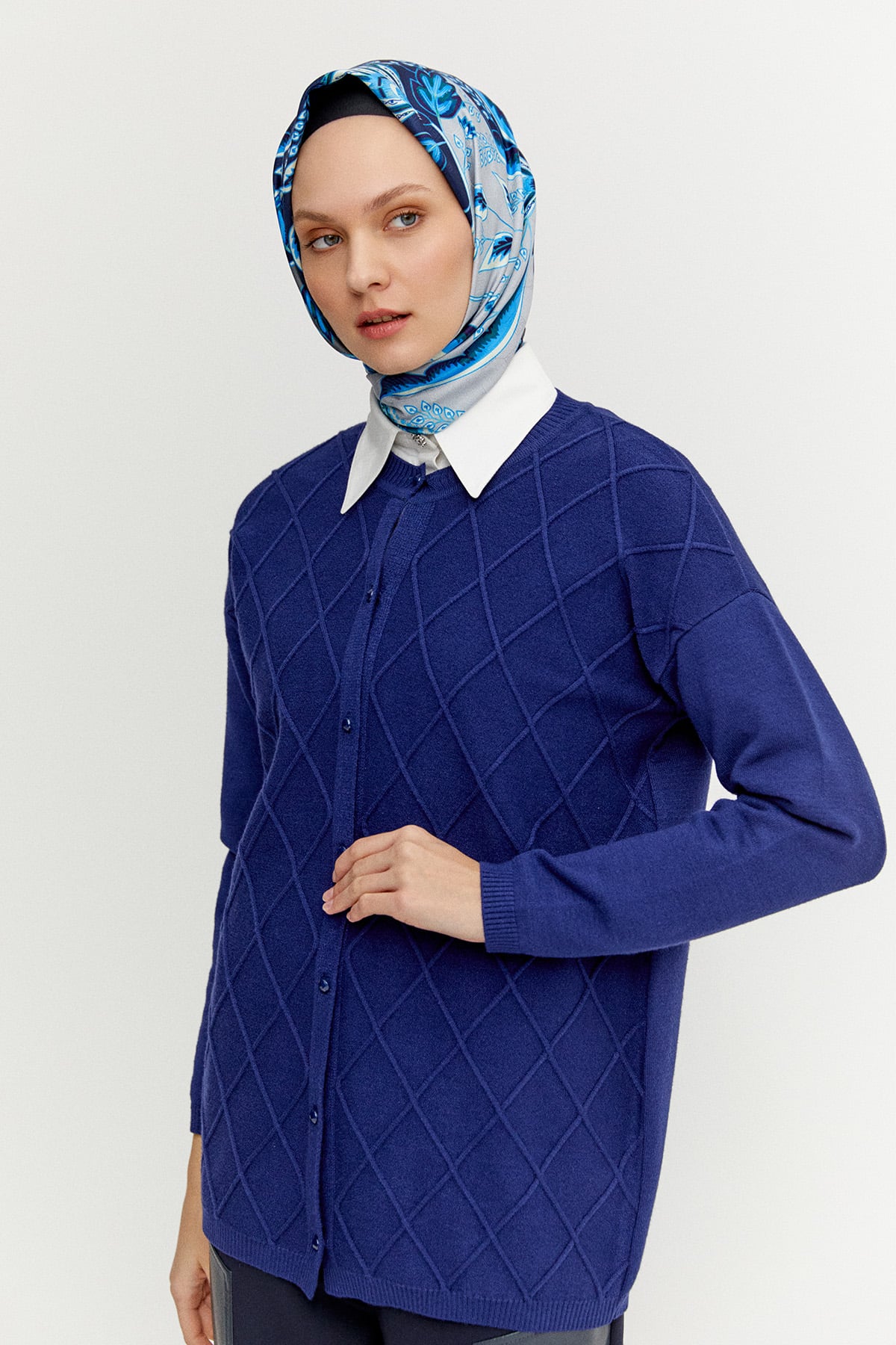 Baklava Desenli Triko Hırka, Tesettür Giyim