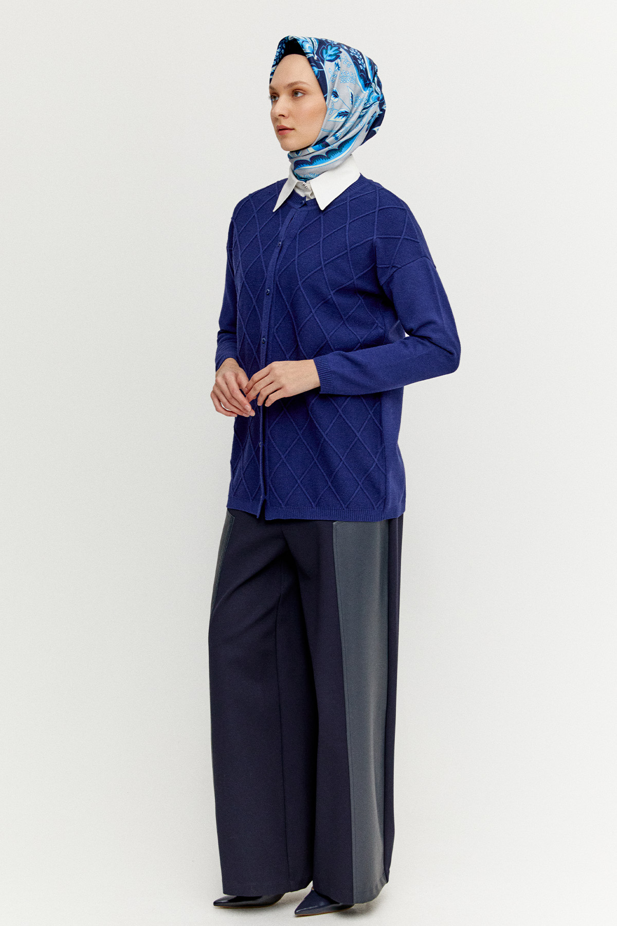 Baklava Desenli Triko Hırka, Tesettür Giyim