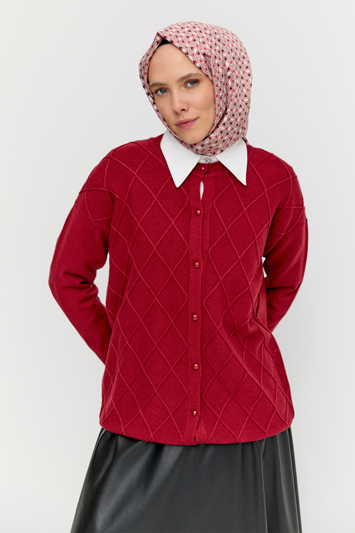 Baklava Desenli Triko Hırka, Tesettür Giyim