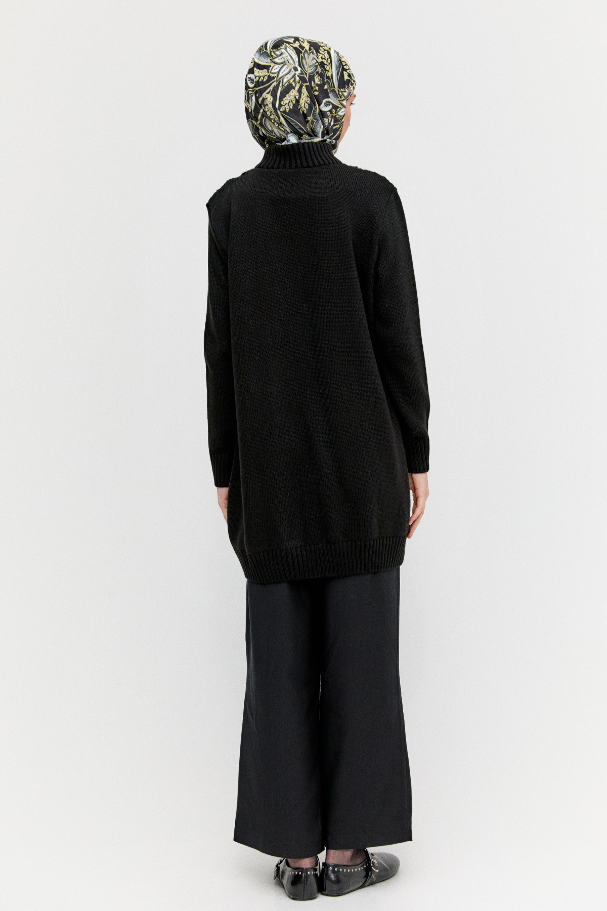 Payetli Çiçek Motifli Triko Hırka, Tesettür Giyim