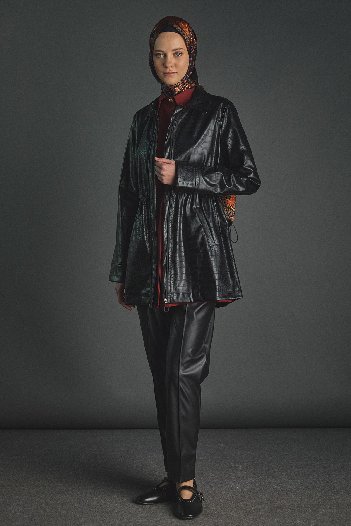 Croco Görünümlü Kap