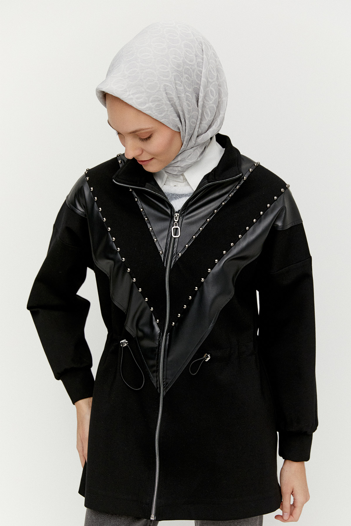 Suni Deri Kombinli Taş Detaylı Kap