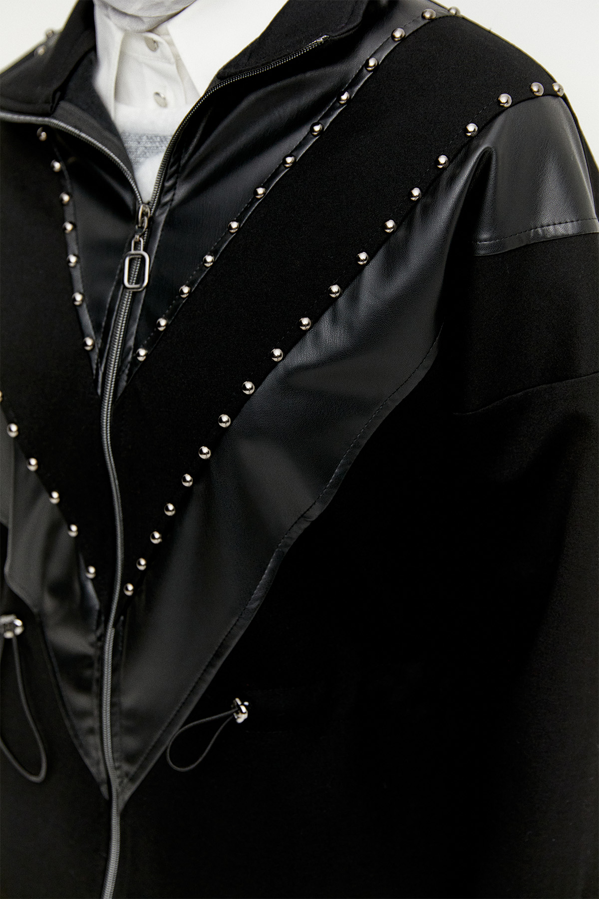 Suni Deri Kombinli Taş Detaylı Kap