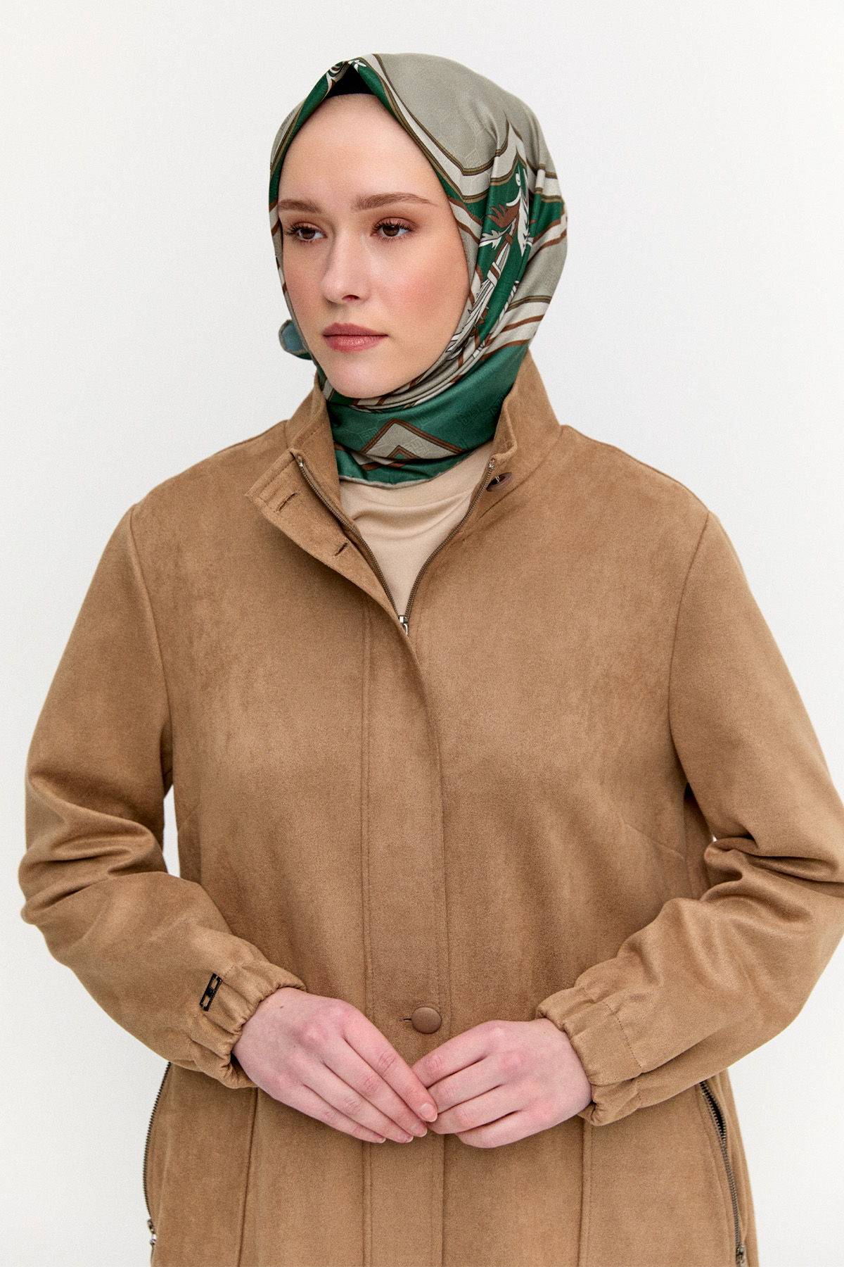 Süet Dokulu Büyük Beden Kap, Tesettür Giyim