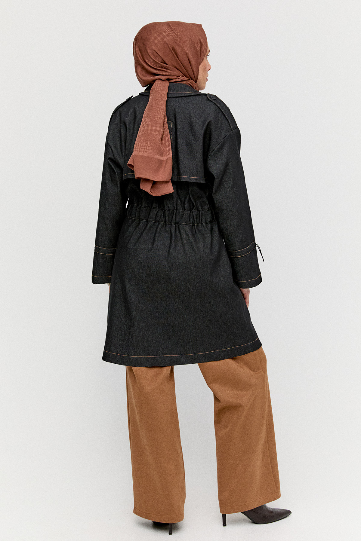 Rüzgarlıklı Kruvaze Denim Kap, Tesettür Giyim