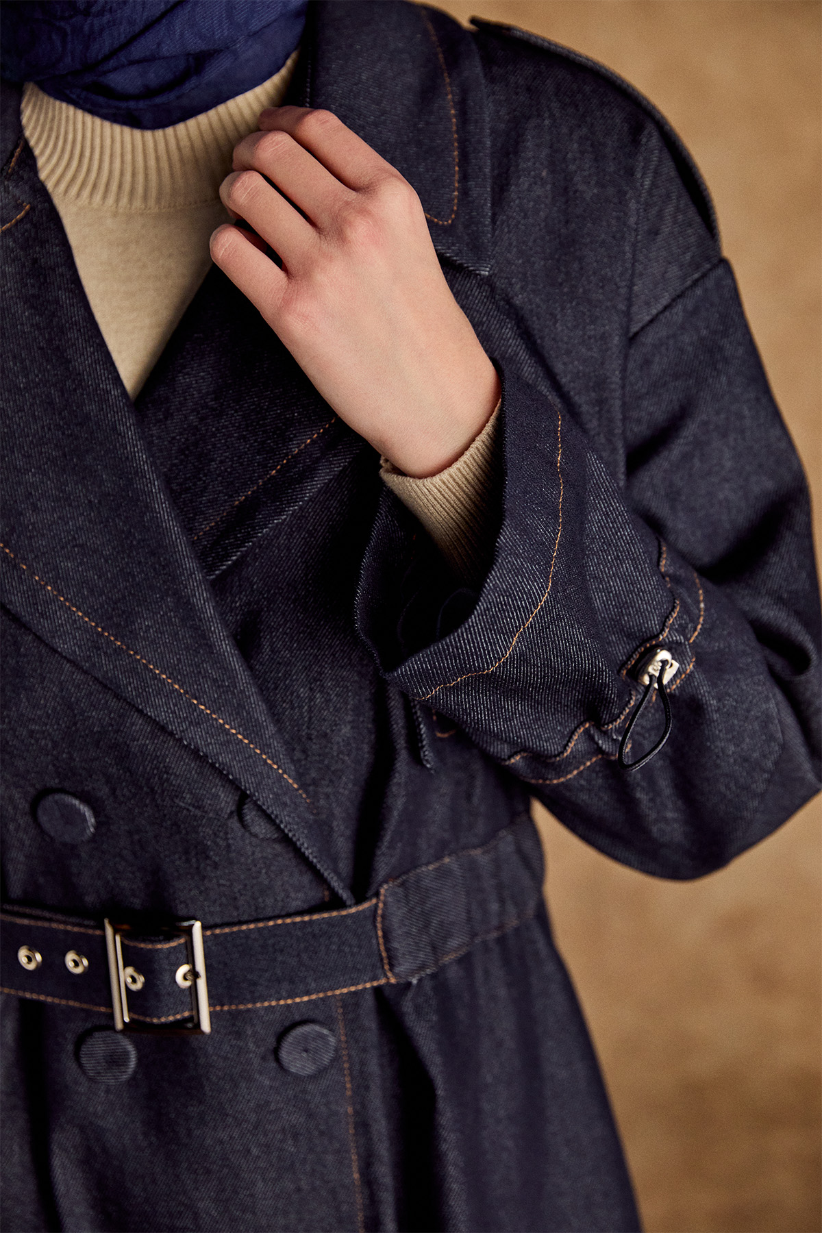 Rüzgarlıklı Kruvaze Denim Kap