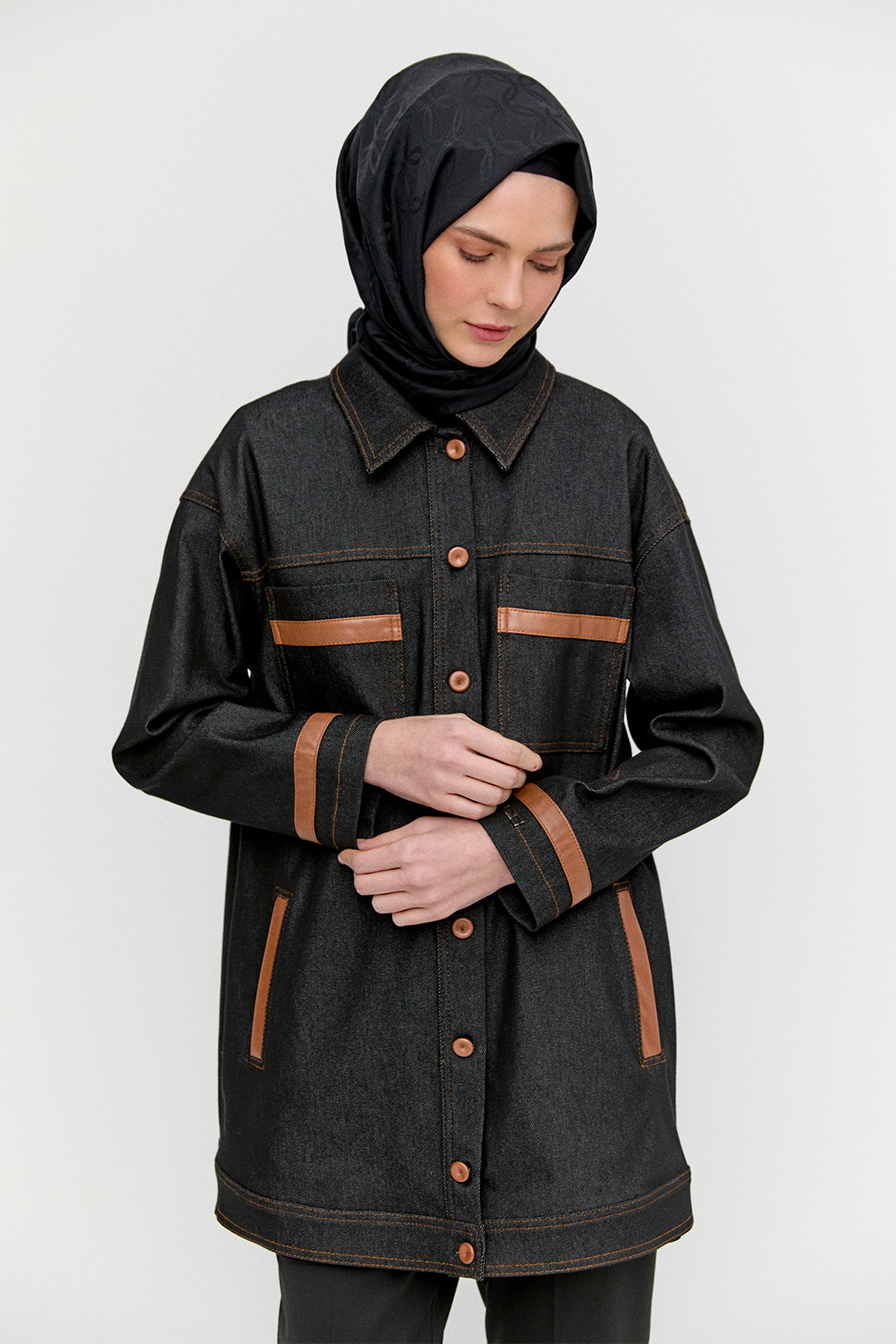 Deri Kombinli Kargo Cepli Kap, Tesettür Giyim