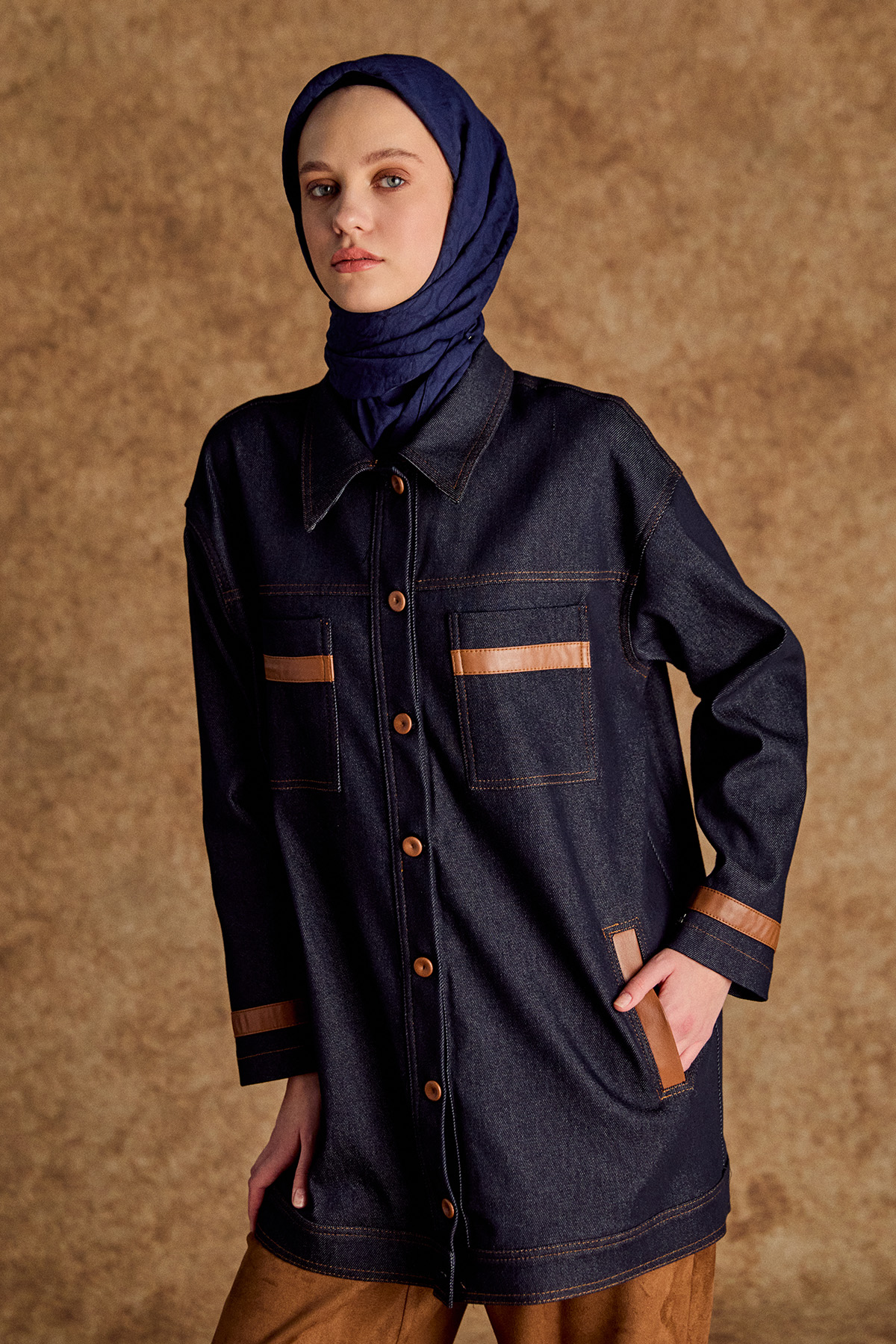 Deri Kombinli Kargo Cepli Spor Dikişli Kap