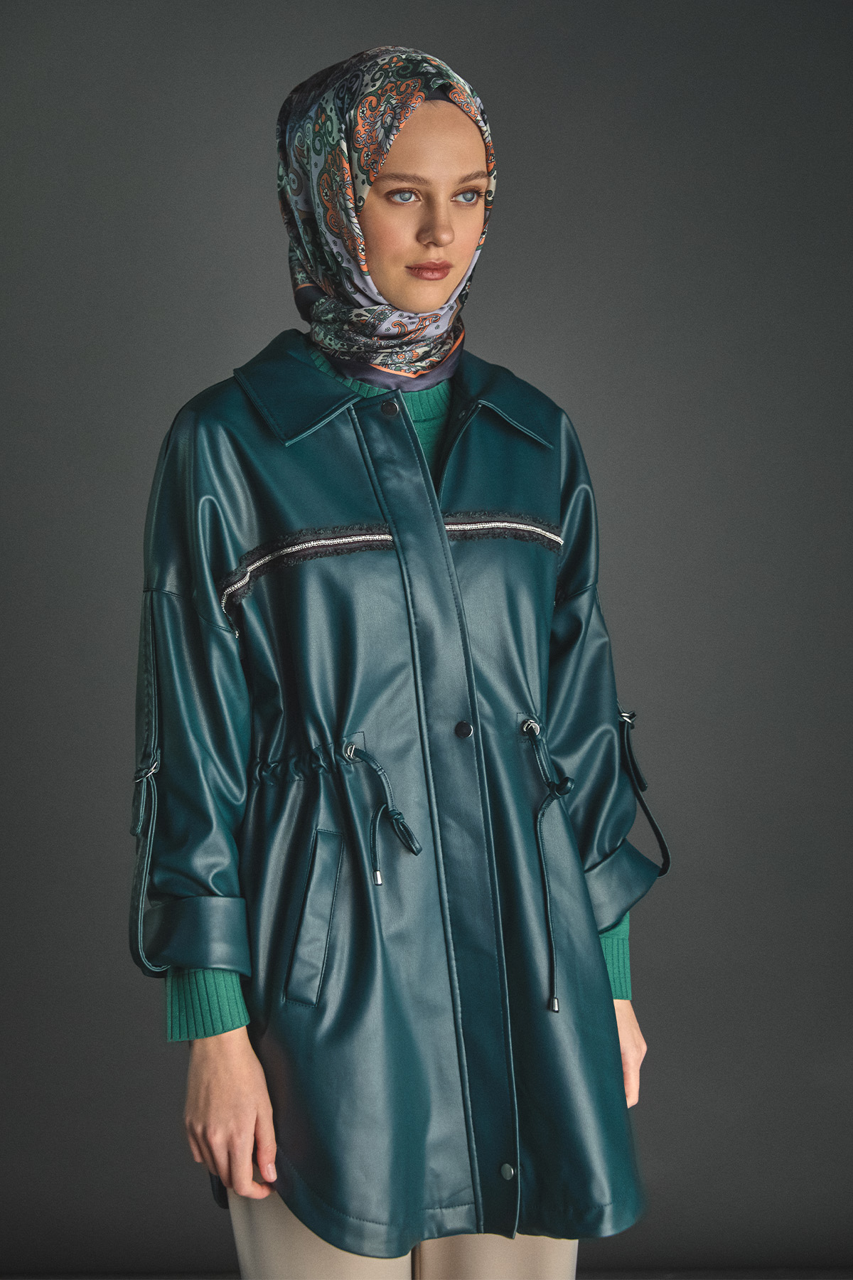 Taş Şeritli Suni Deri Ceket