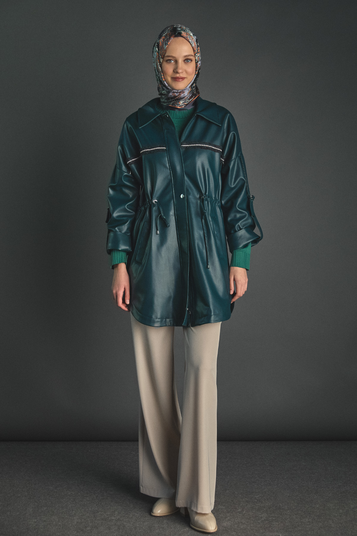 Taş Şeritli Suni Deri Ceket