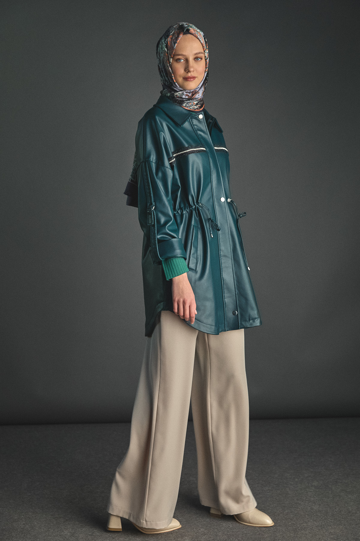 Taş Şeritli Suni Deri Ceket