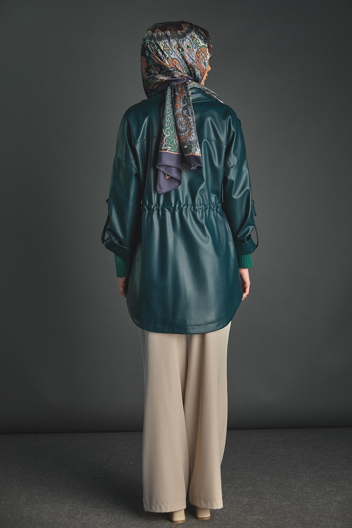 Taş Şeritli Suni Deri Ceket