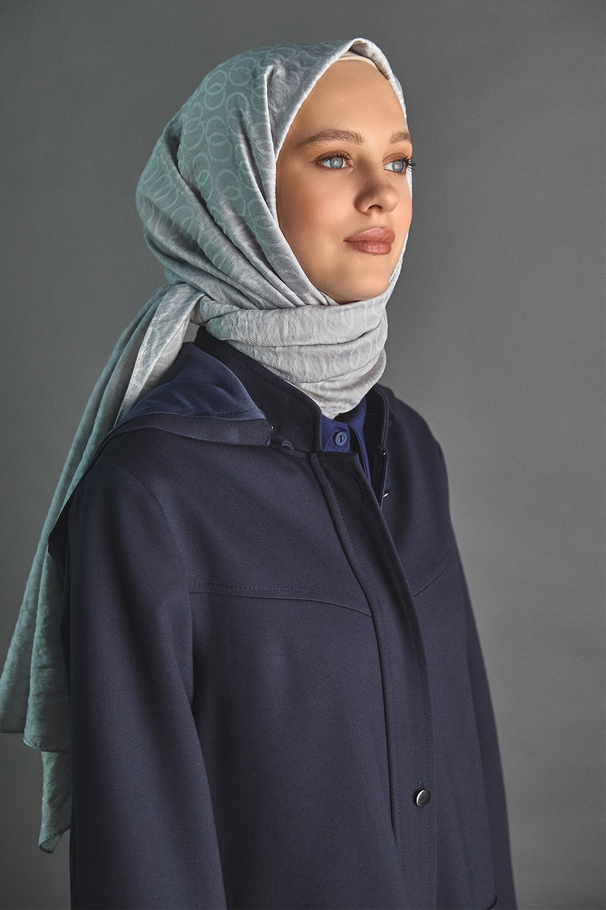 Çıkarılabilir Kapüşonlu Fermuarlı Kap